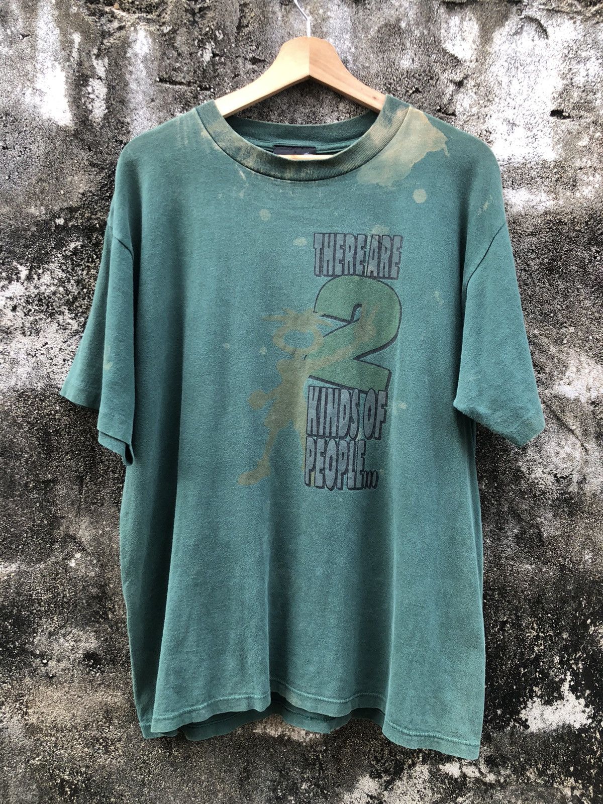 Vintage Vintage 90s Clump WordingTshirt Size US L / EU 52-54 / 3 - 1 Thumbnail