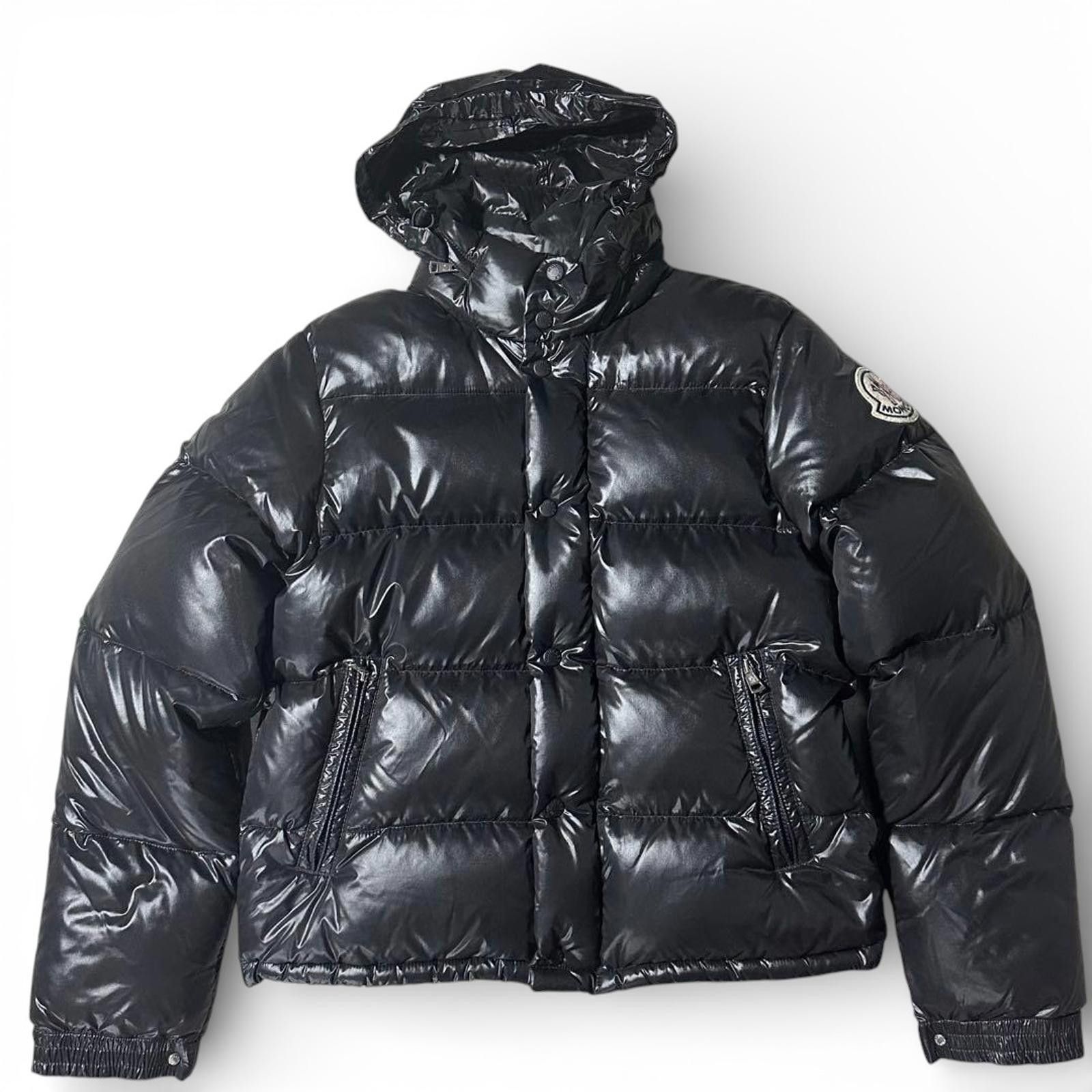 Moncler Moncler - Men's Black Shiny Puffer Jacket Size US M / EU 48-50 / 2 - 5 Thumbnail