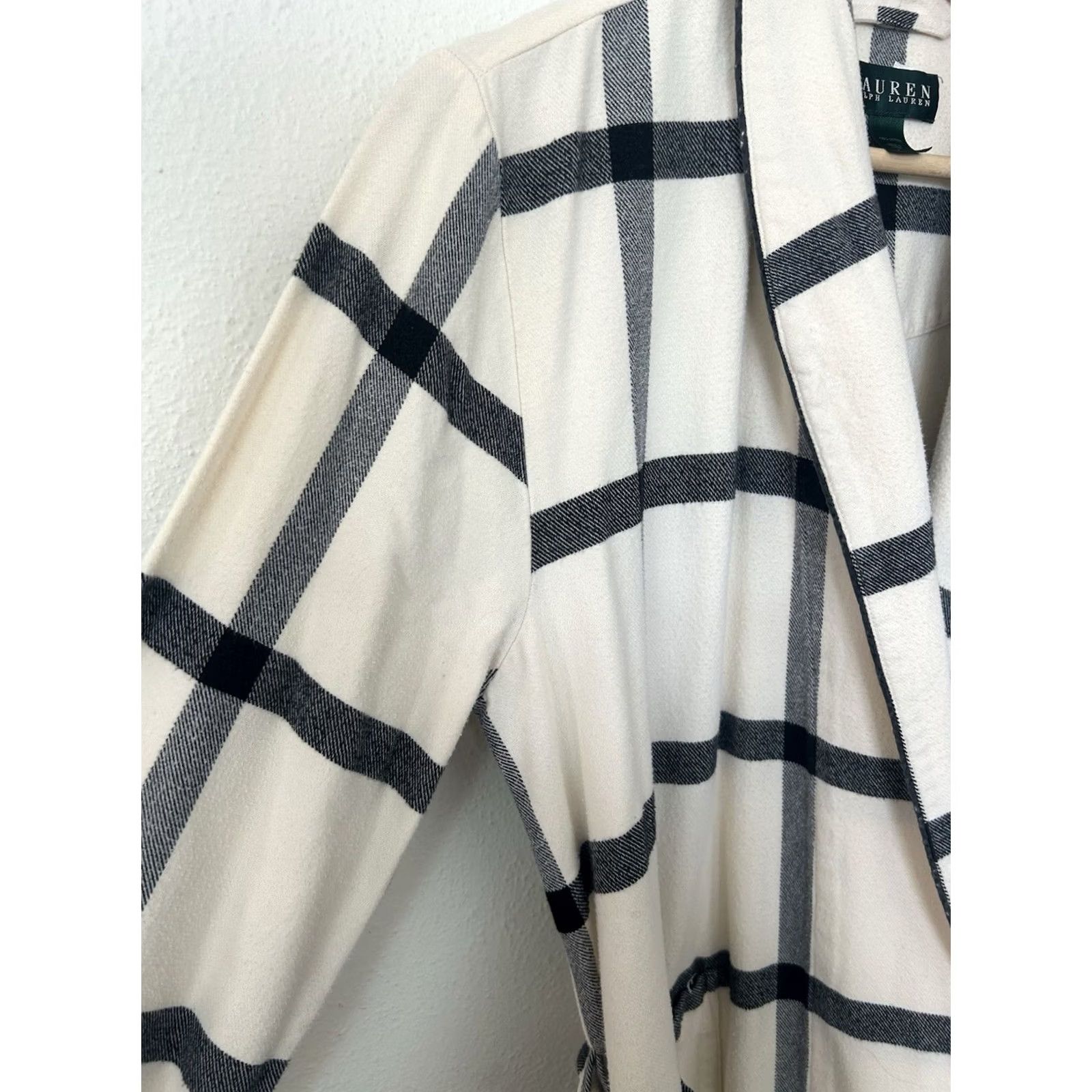 Ralph Lauren Lauren Ralph Lauren Robe Womens S Ivory Black Cotton Flannel Logo Check Belted Pockets Kimono Tie Bedtime Bath Spa LRL Size ONE SIZE - 4 Thumbnail