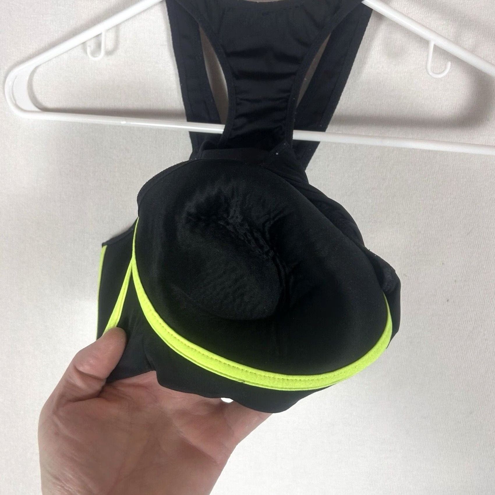 Nike Nike Dri-Fit Sports Bra Womens 34C Racerback Logo Swoosh Black Gym Run Size ONE SIZE - 4 Thumbnail