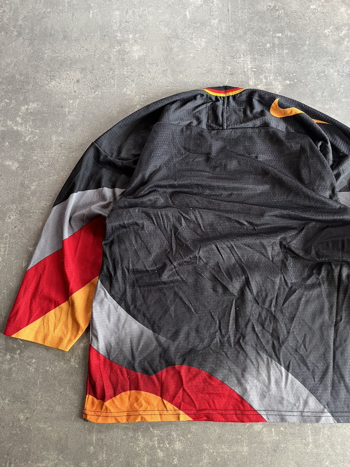 Nike Vintage Germany Deutschland 1996 Away Nike Hockey Jersey M Size US M / EU 48-50 / 2 - 9 Thumbnail