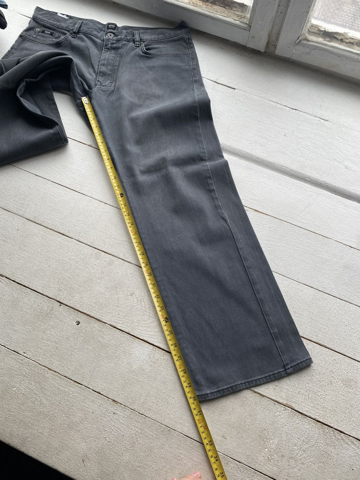Hugo Boss 00s Luxury Hugo Boss Grey Stretch Denim Jeans Straight Fit Size US 38 / EU 54 - 21 Thumbnail
