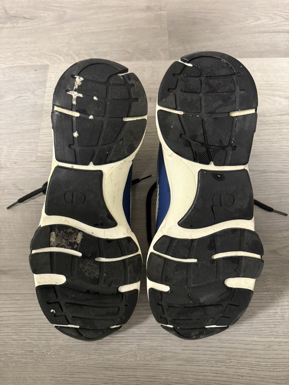 Dior Dior B22 White/Blue/Neon Size US 9 / EU 42 - 4 Thumbnail