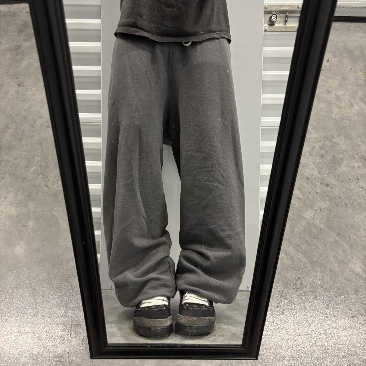 Japanese Brand × Vintage Crazy Vintage Y2K/2000s Faded Grey Skater Essential Sweatpants! Size US 32 / EU 48 - 1 Thumbnail