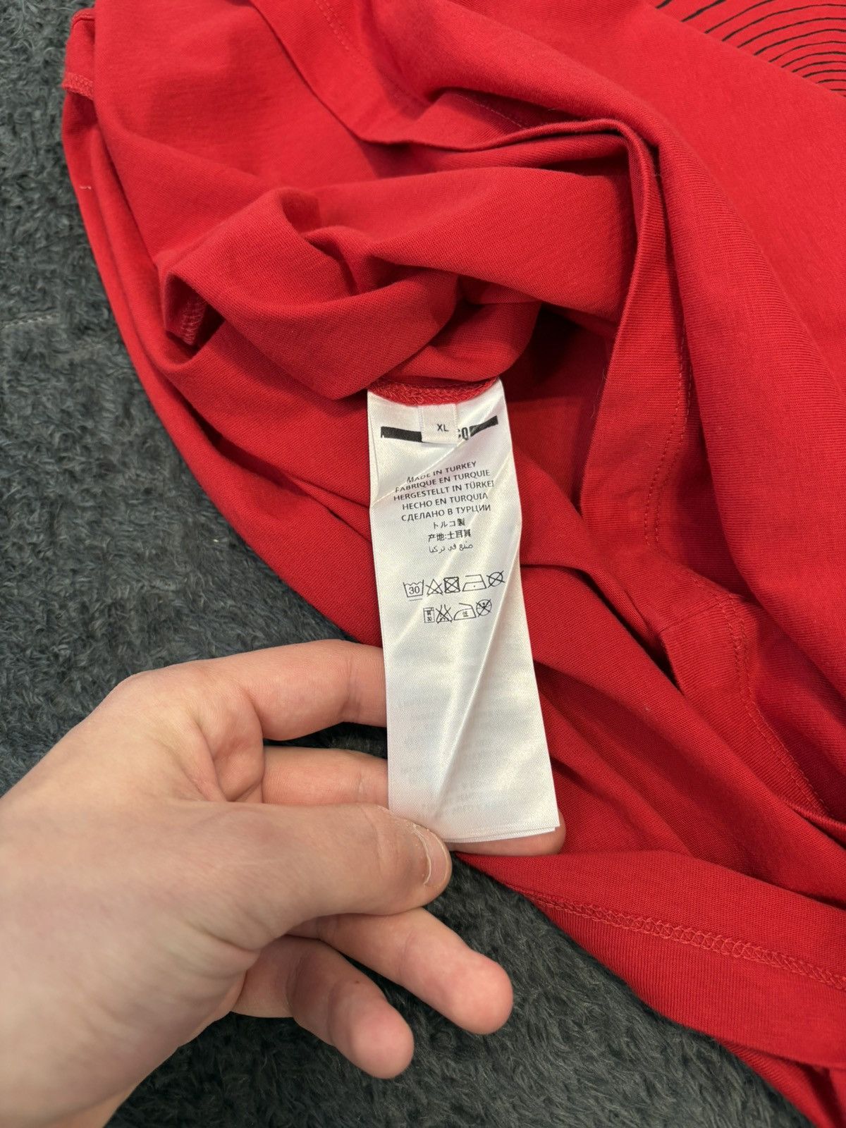 Alexander McQueen Alexander McQueen MCQ Red "Live Fast Die!" Tee Size US M / EU 48-50 / 2 - 5 Thumbnail