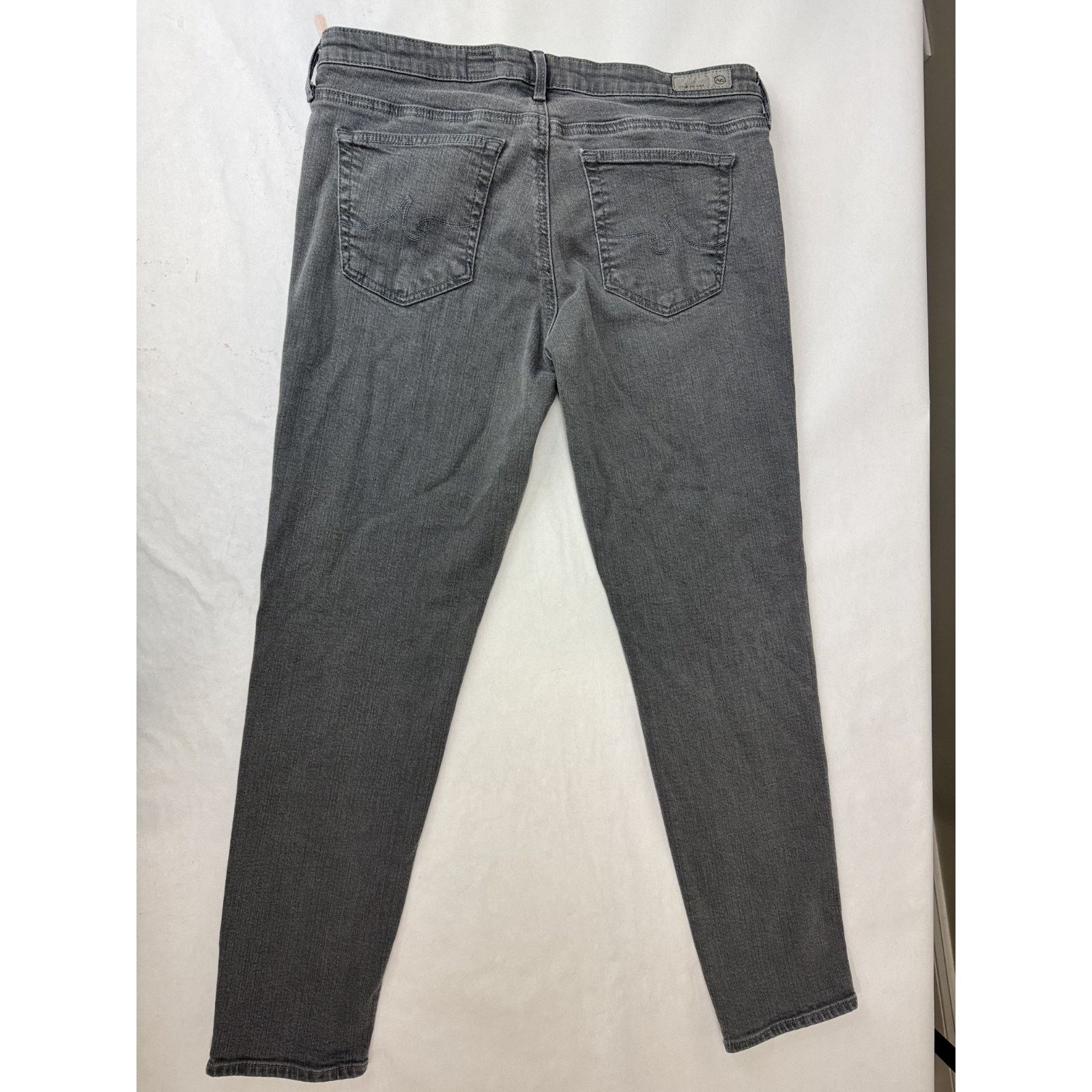 AG Adriano Goldschmied AG Adriano Goldschmied The Stevie Ankle Jeans Gray 32R Size 32" / US 10 / IT 46 - 2 Thumbnail