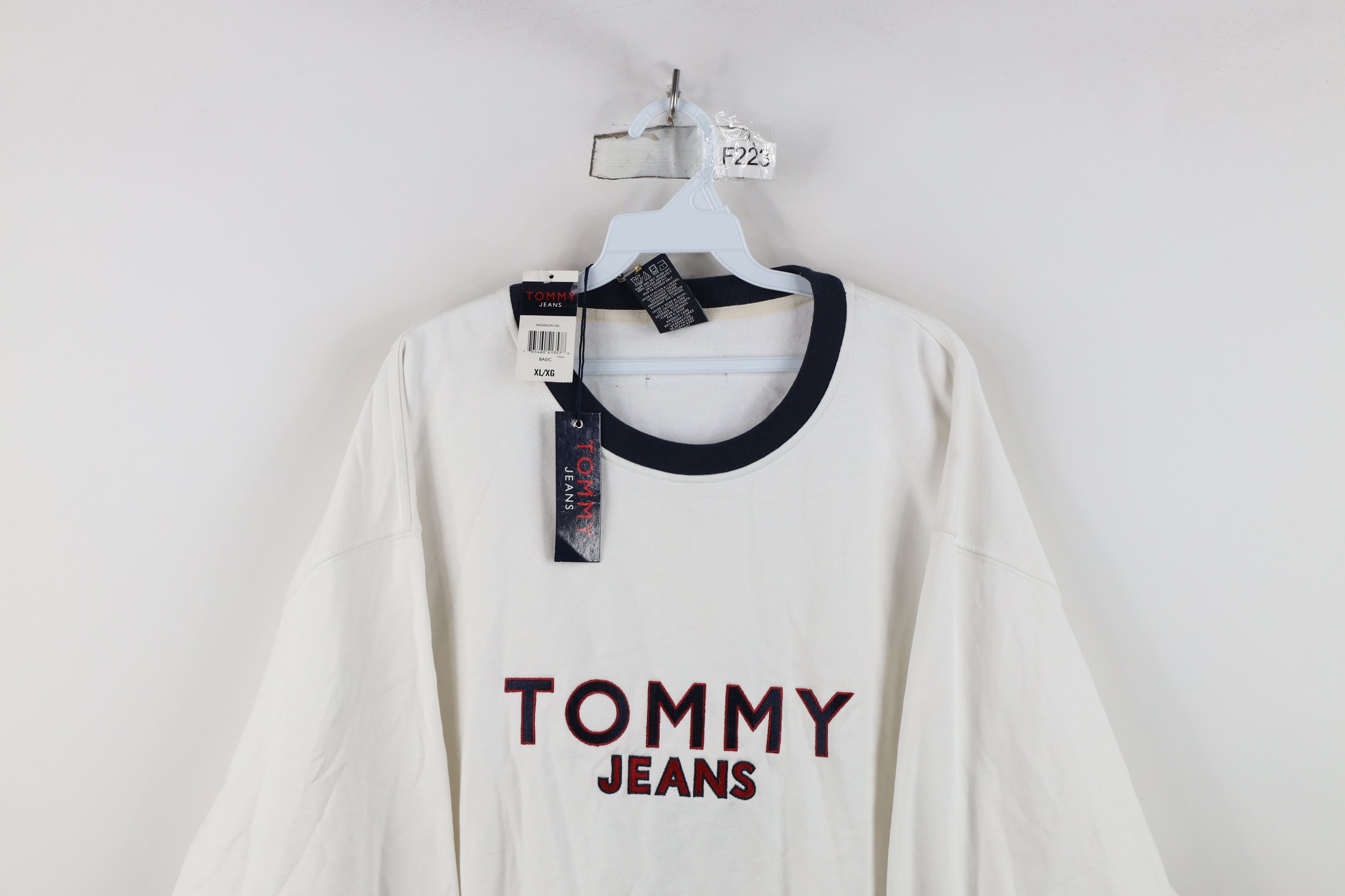 Tommy Hilfiger Deadstock Vintage 90s Tommy Hilfiger Crewneck Sweatshirt Size US XL / EU 56 / 4 - 2 Thumbnail