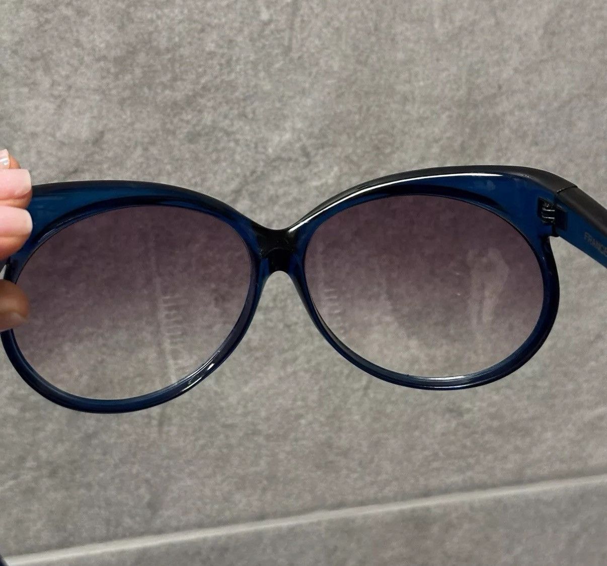 Vintage × Yves Saint Laurent Yves Saint Laurent Big Cat Eye Round Plastic Sunglasses Size ONE SIZE - 15 Thumbnail