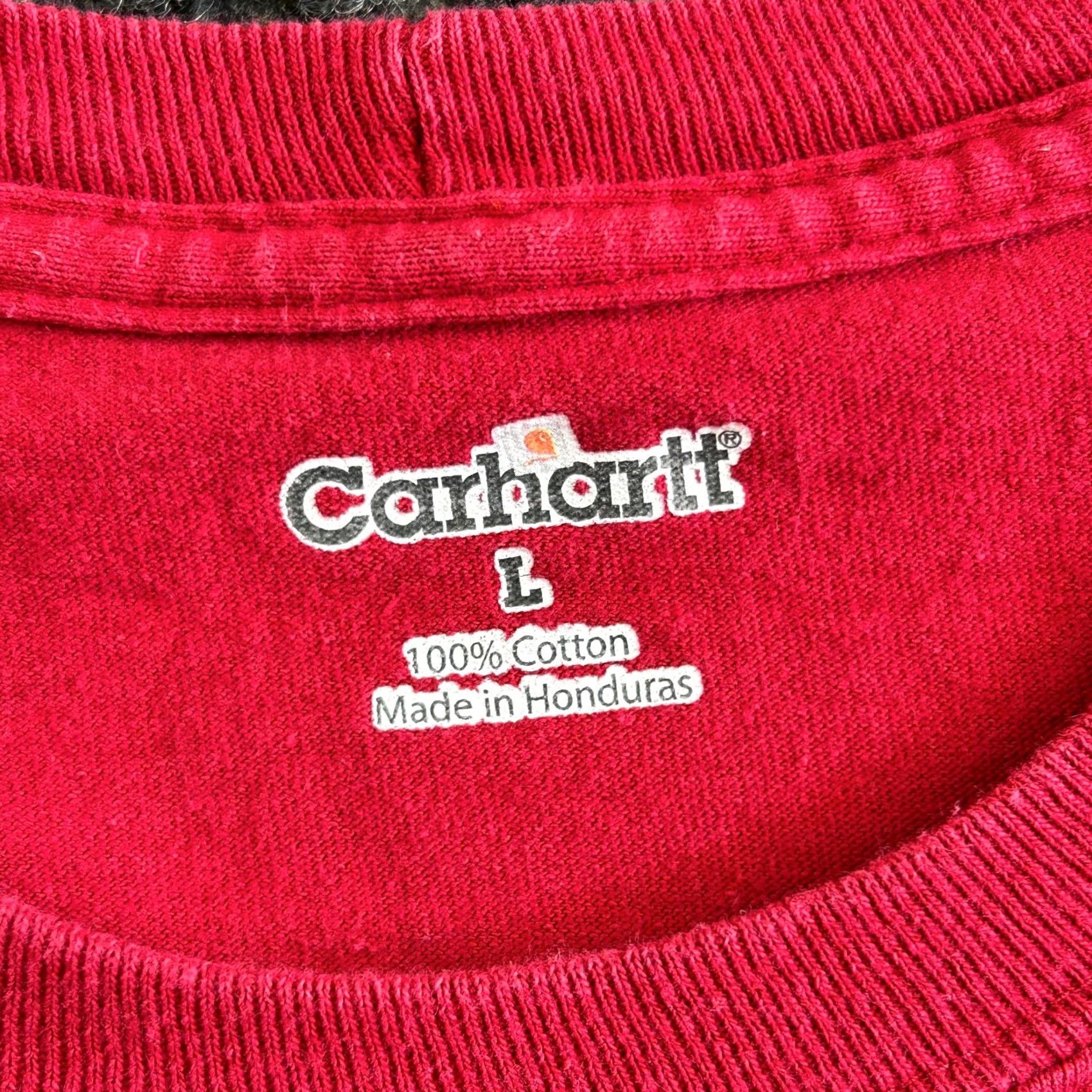 Carhartt VINTAGE Carhartt Mens T Shirt Pocket Red L Relaxed Boxy Fit Cotton Distressed Size US L / EU 52-54 / 3 - 4 Thumbnail