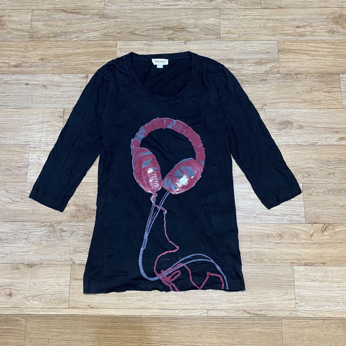 Diesel 2000s Y2k Diesel Earphone Long Sleeve T-Shirt Size US S / EU 44-46 / 1 - 1 Thumbnail