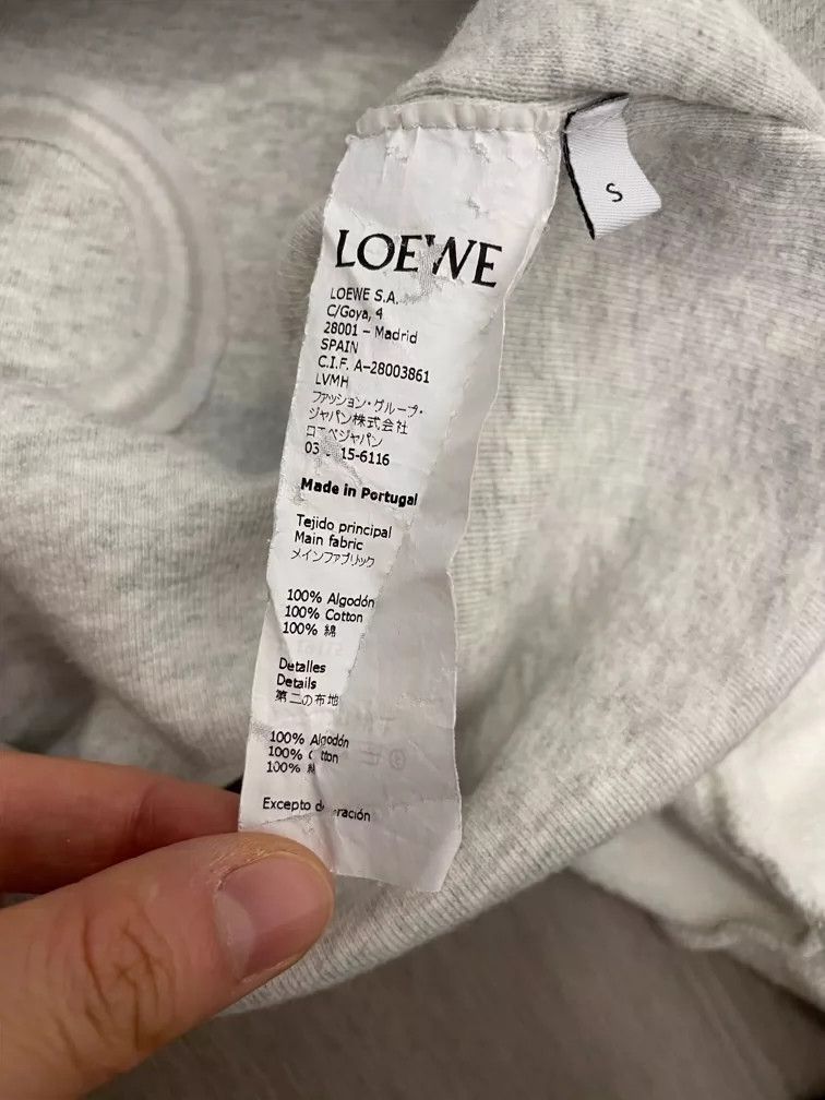 Loewe LOEWE Gray white reverse embroidered large Logo round neck Size S / US 4 / IT 40 - 3 Thumbnail