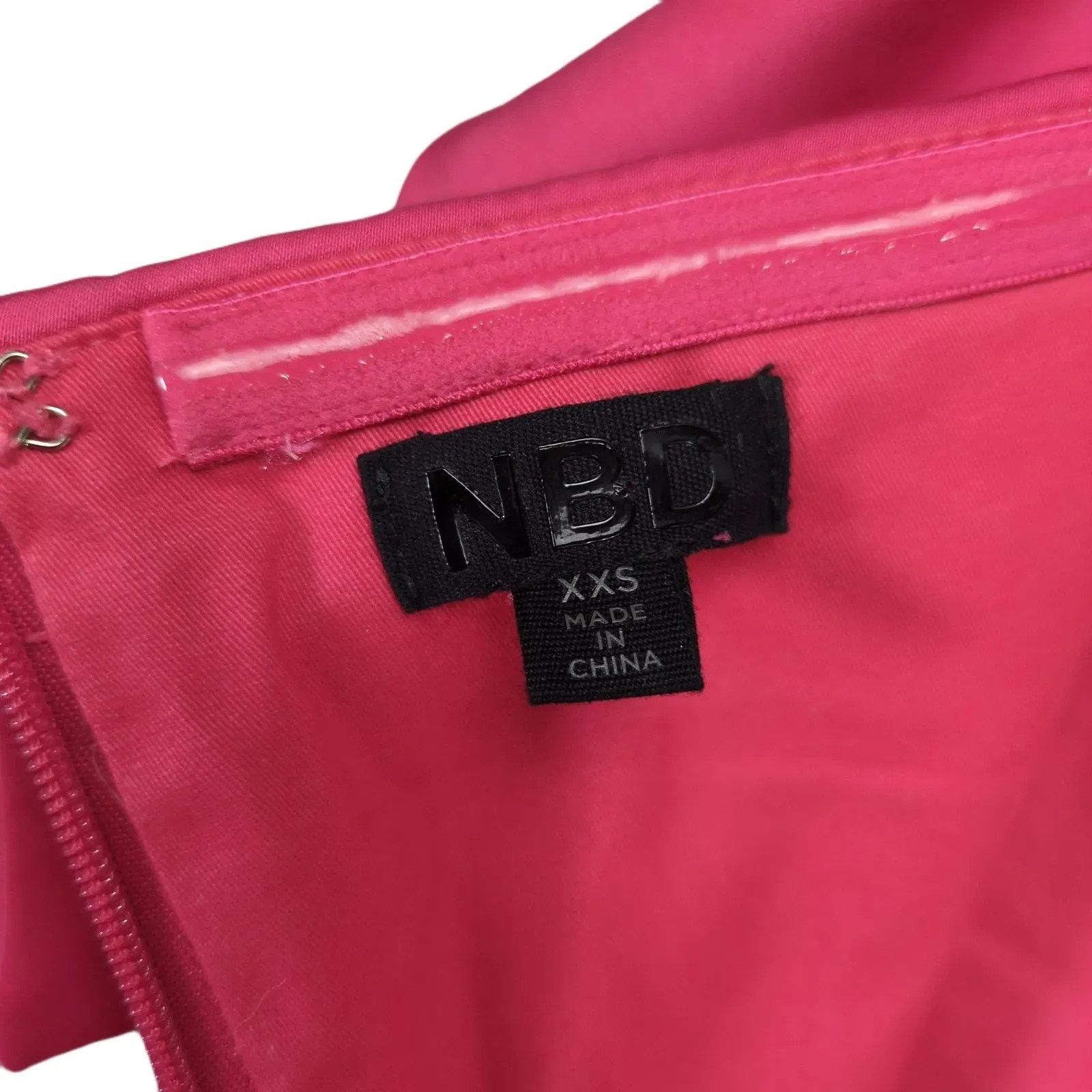 REVOLVE Revolve NBD Hot Pink Satin Bodycon Cocktail Mini Dress Size XXS / US 00 / IT 34 - 4 Thumbnail