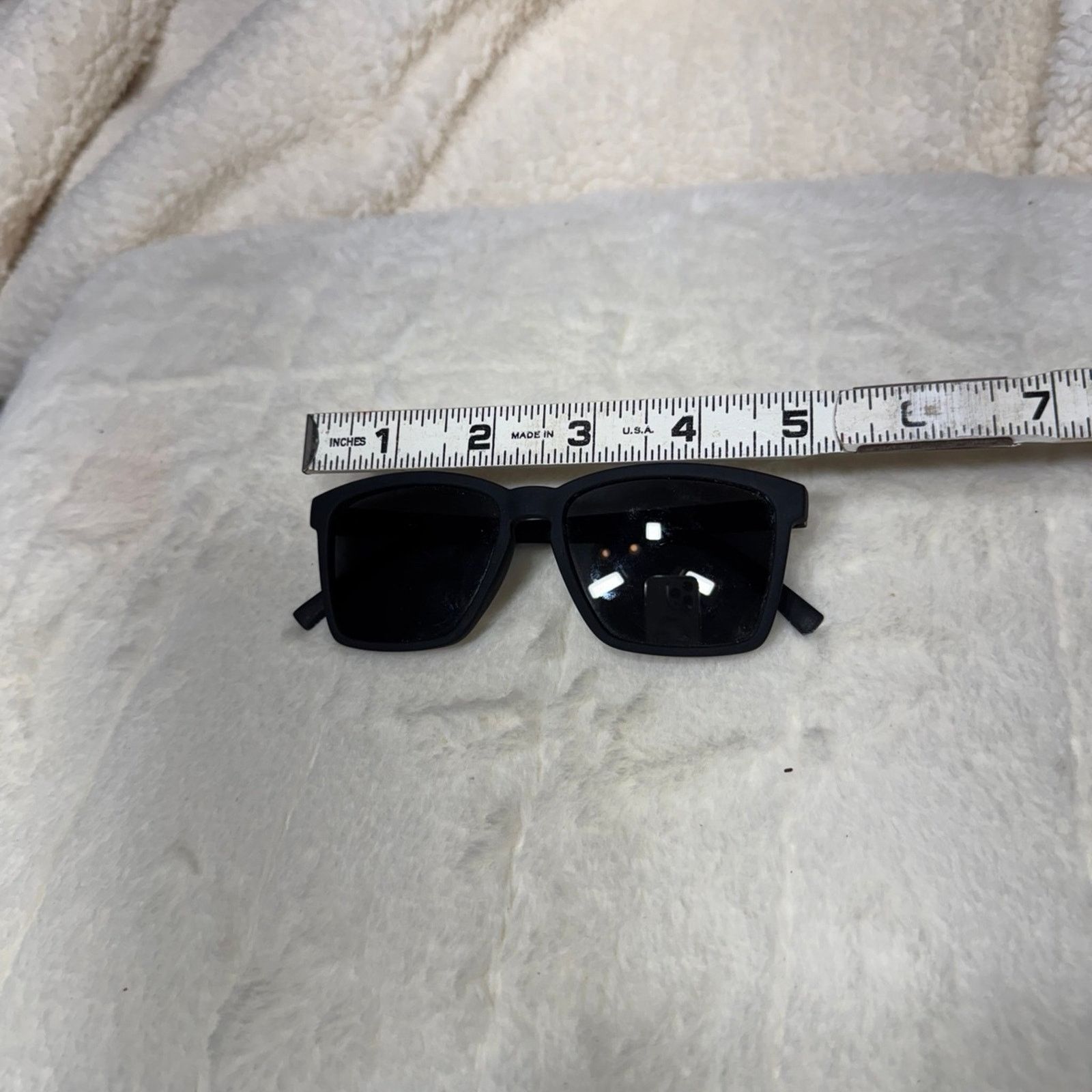 NBDN Nobrandedon Children’s Goodr sunglasses Size ONE SIZE - 6 Thumbnail