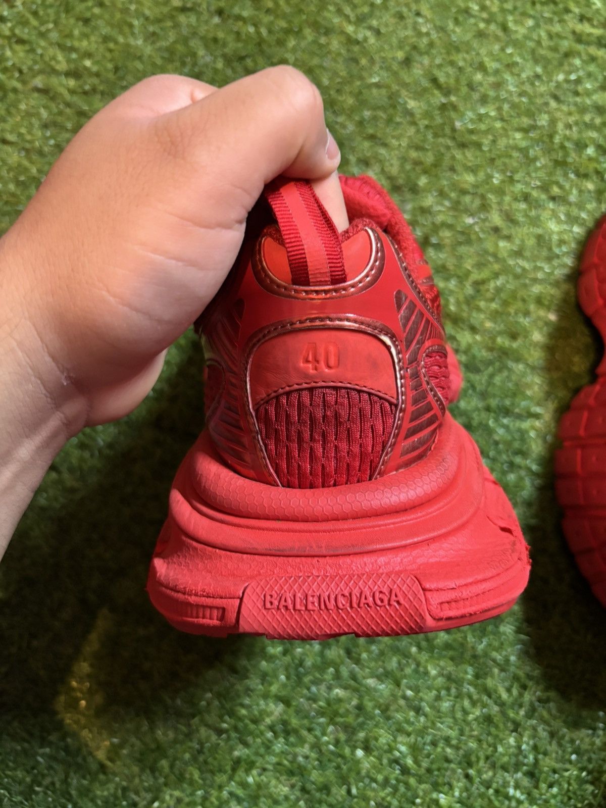Balenciaga Balenciaga 3XL Red Size US 7 / EU 40 - 13 Thumbnail