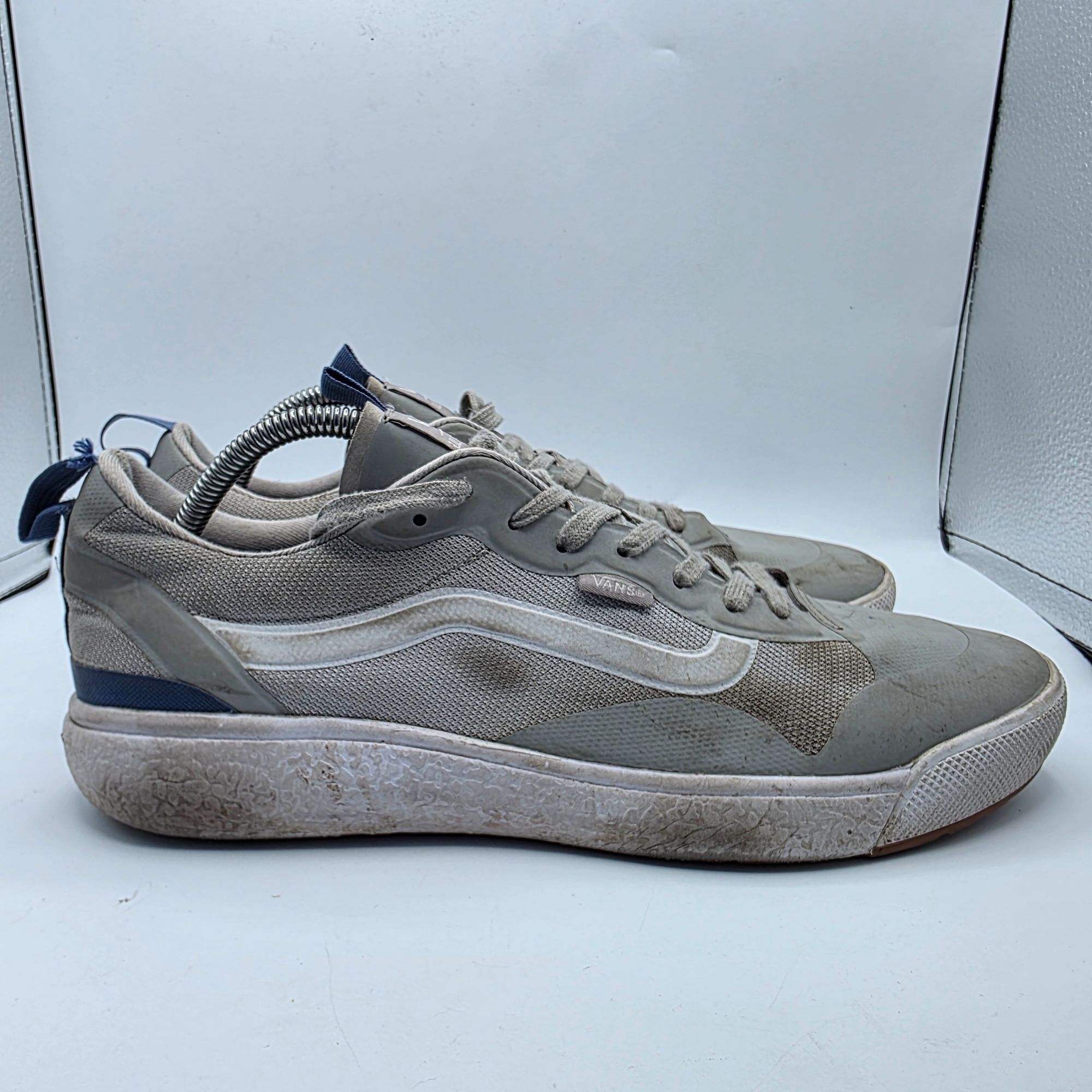 Vans Vans UltraRange Exo SE Mens Size 10 Gray Shoes Athletic Walk Size US 10 / EU 43 - 12 Thumbnail