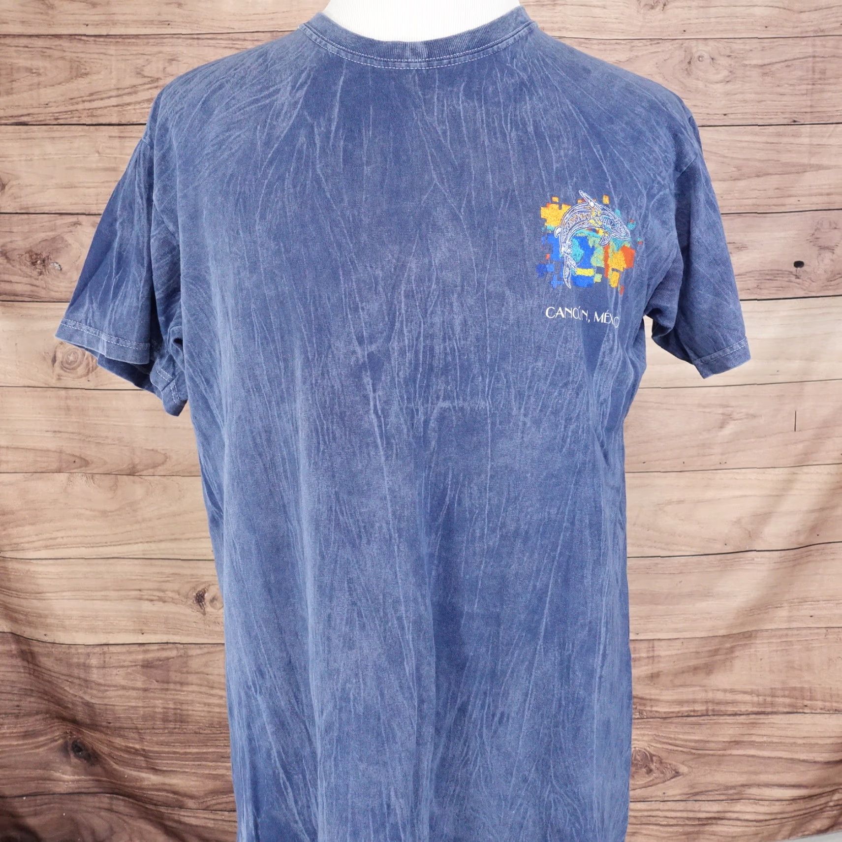Vintage Vintage Yacht Club Cancun Mexico Yacht Blue Travel Tourist T-Shirt Adult Large Cotton Unisex 2000s Y2K Size US L / EU 52-54 / 3 - 4 Thumbnail