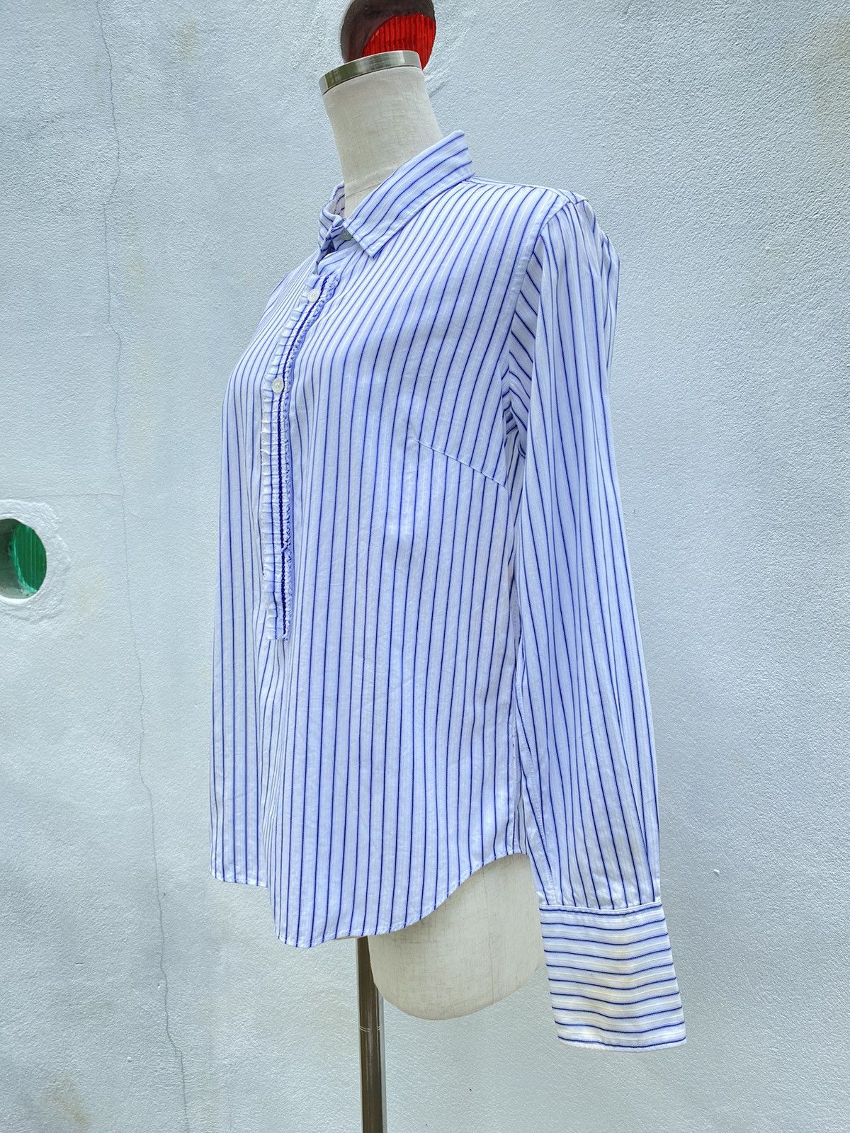 Zucca Zucca Blue Striped Ruffle-Front Polo Shirt Size S / US 4 / IT 40 - 1 Thumbnail