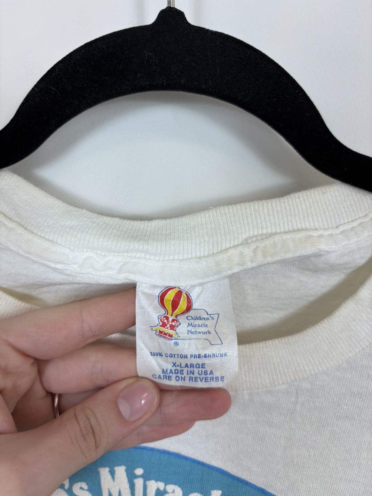Disney Vintage 1990s Disneyland USA Big Logo White T-Shirt Tee Size US XL / EU 56 / 4 - 17 Thumbnail