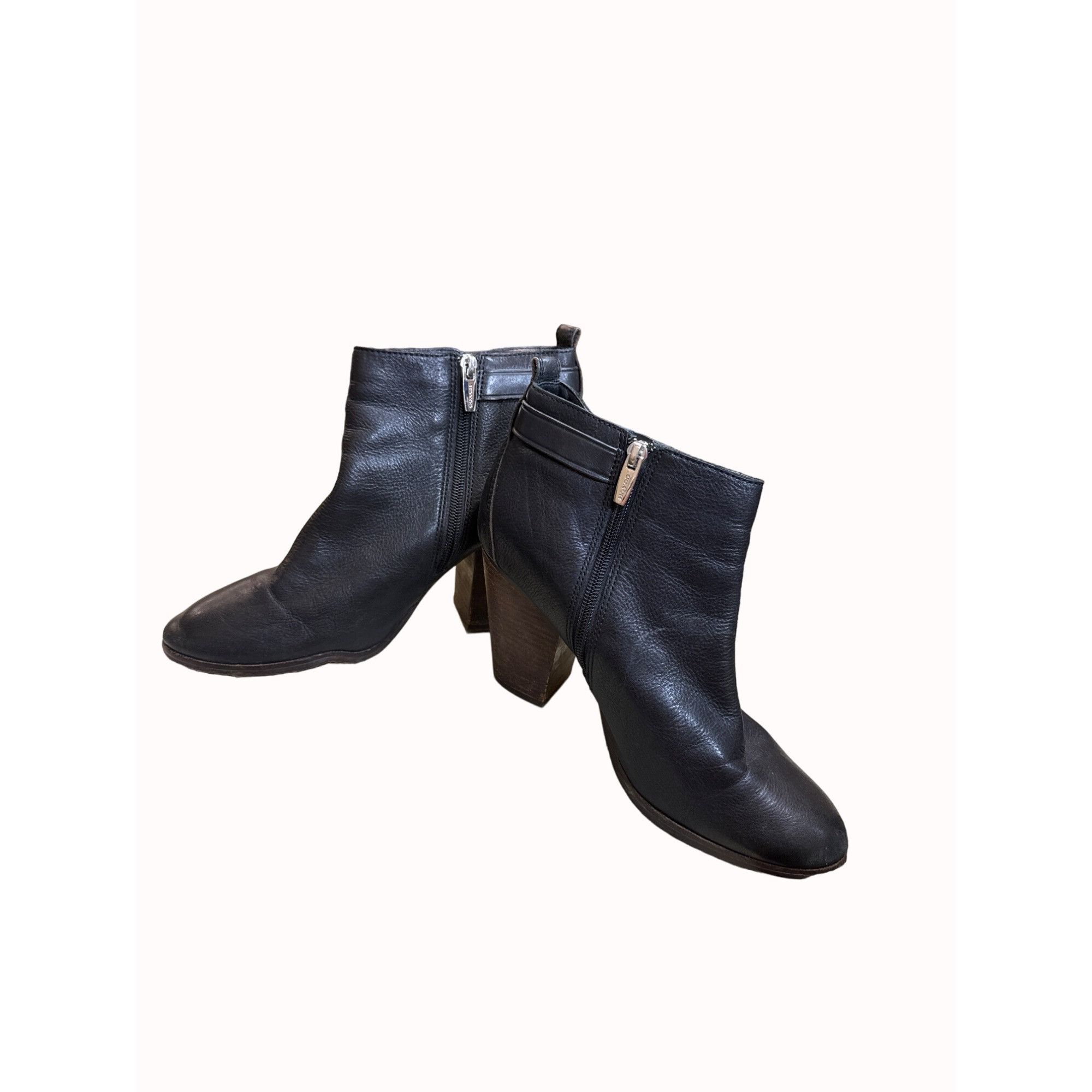 Coach Coach New York women’s black leather heeled ankle boots shoe Size US 9.5 / IT 39.5 - 2 Thumbnail