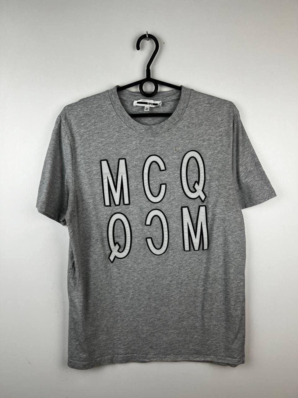 Alexander McQueen Alexander McQueen luxury t-shirts size L Size US L / EU 52-54 / 3 - 1 Thumbnail