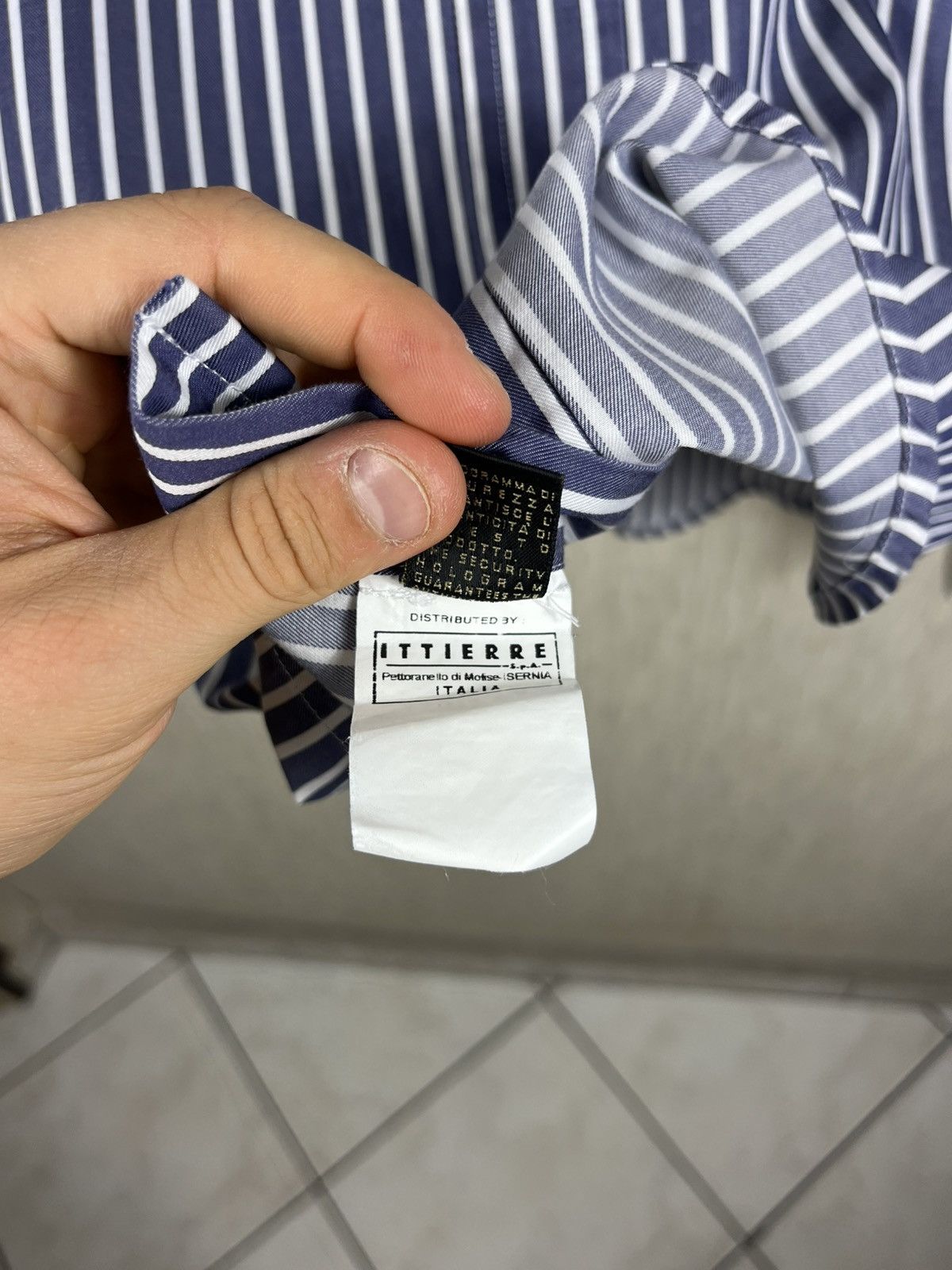 Roberto Cavalli Vintage Roberto Just Cavalli luxury baroque striped shirt Size US S / EU 44-46 / 1 - 19 Thumbnail