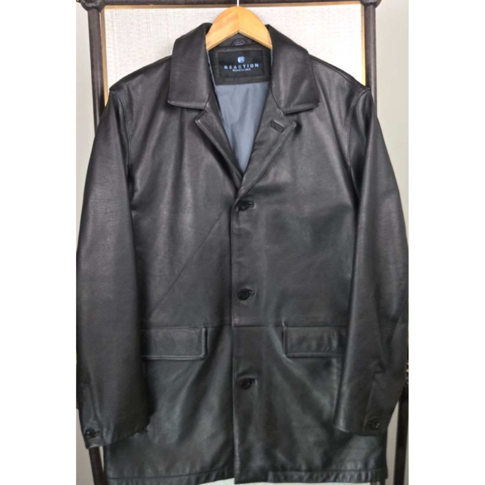 Kenneth Cole Kenneth Cole Reaction Men's Leather Jacket Medium Notch Lapel Button Front Insulated Black Coat/Jacket Size US M / EU 48-50 / 2 - 2 Thumbnail
