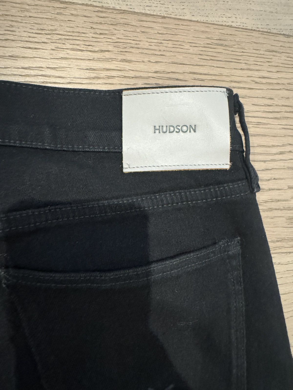 HUDSON Kick Flare Jeans Black – Size 34 (BK1)