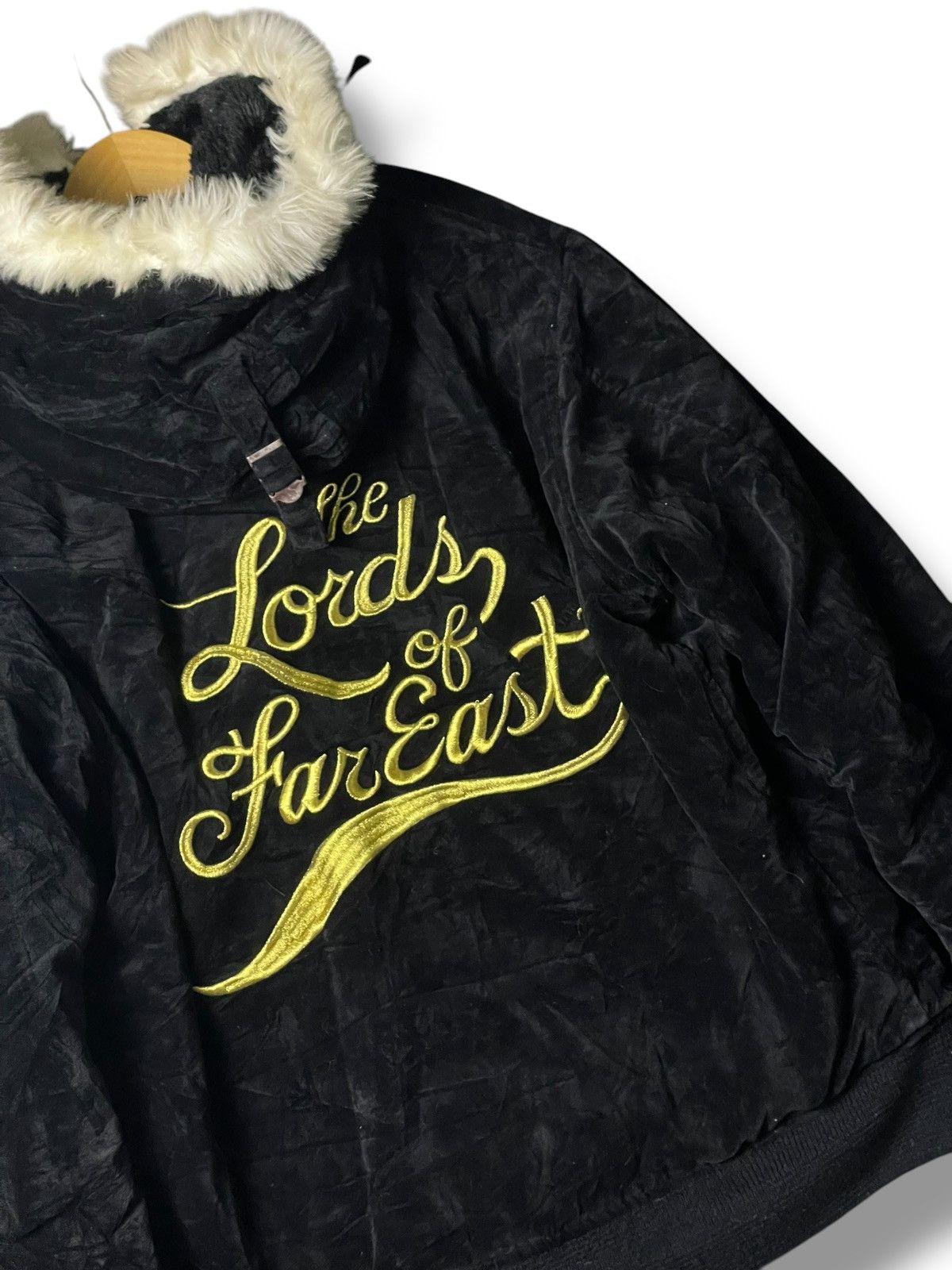 Japanese Brand × Seditionaries × Vintage BADBOY Embroidered Suede Fur Hooded Jacket (99) Size US L / EU 52-54 / 3 - 8 Thumbnail