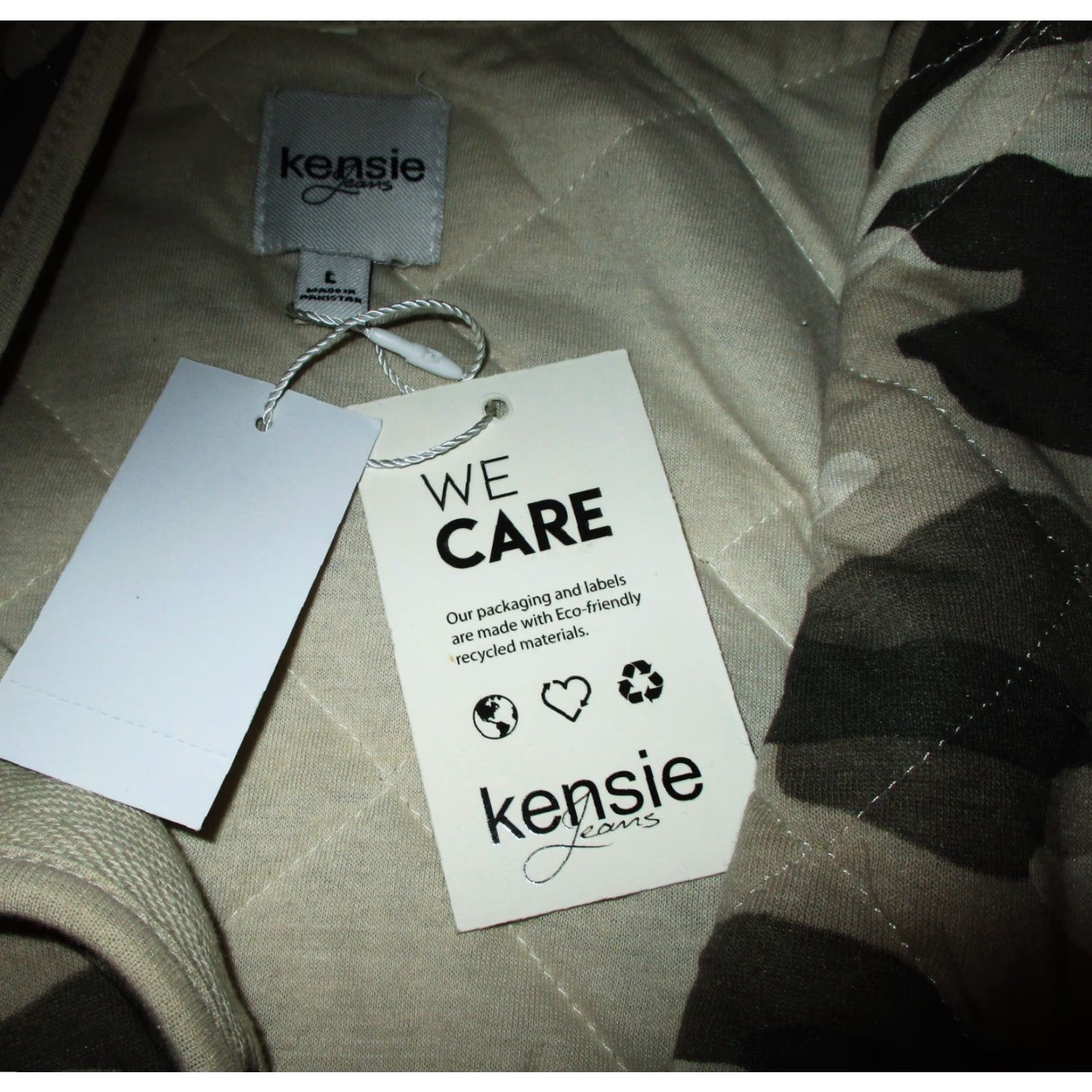 Vintage KENSIE Women's Jacket Camo Quilted Snap Button Beige Green Size L NWT Size L / US 10 / IT 46 - 6 Thumbnail
