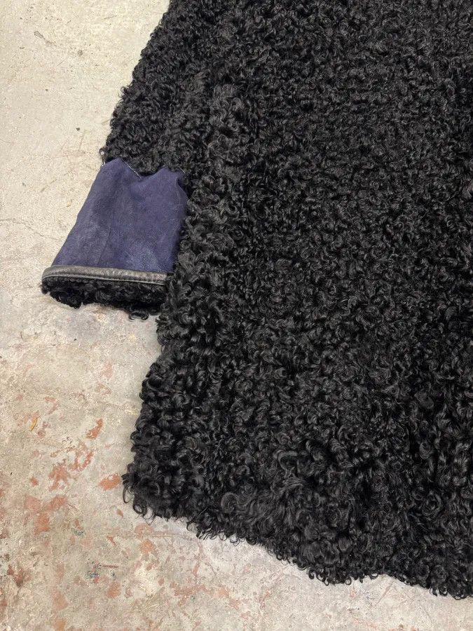 Vintage 1980s Gianni Versace Black Astrakhan Fur Long Jacket Size US S / EU 44-46 / 1 - 6 Thumbnail