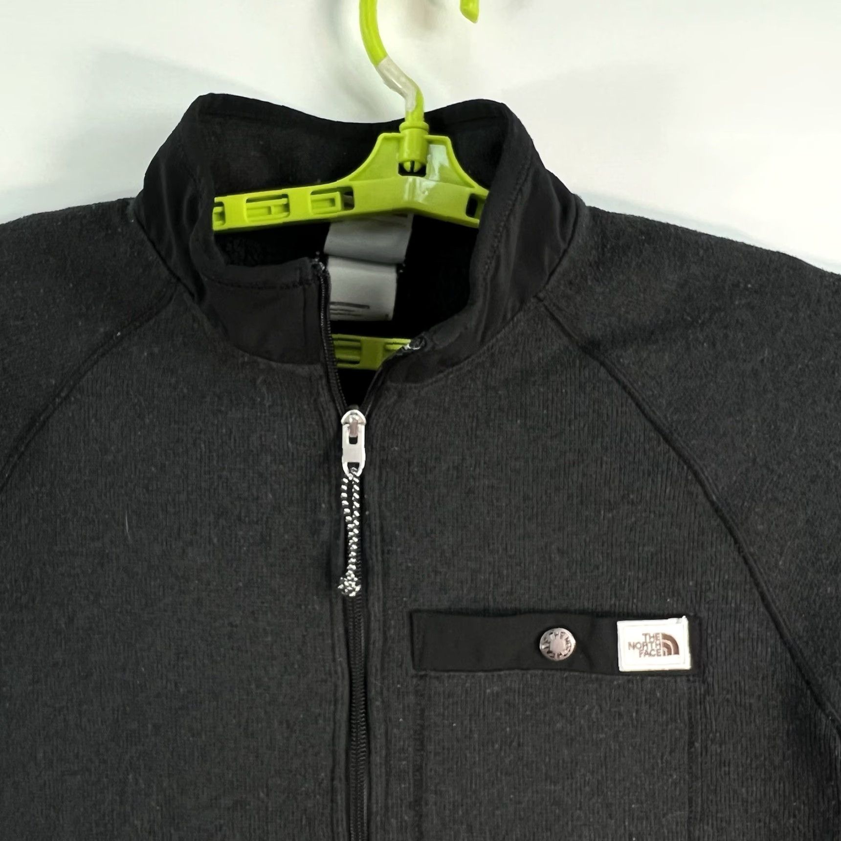 The North Face The North Face Sweatshirt Men’s Size S Gray Pocket Quarter Zip Fleece Size US S / EU 44-46 / 1 - 3 Thumbnail