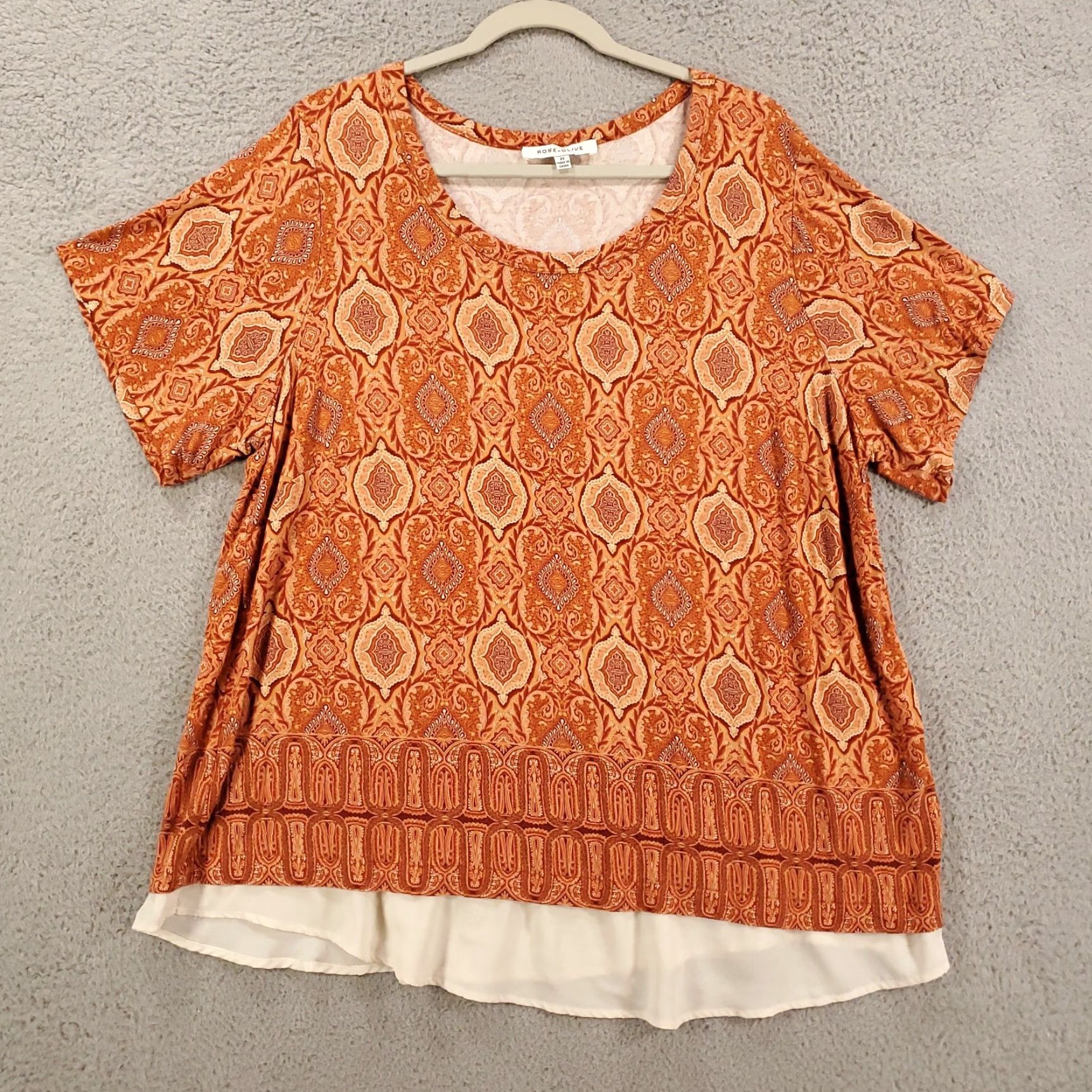 Vintage Womens Blouse 2X Orange Chiffon Trim Stretch Layered Look Top Geometric Rose And Olive Blouse Shirt Casual Womens 2X Orange Geometric Bohemian style Size XXL / US 16-18 / IT 52-54 - 7 Thumbnail