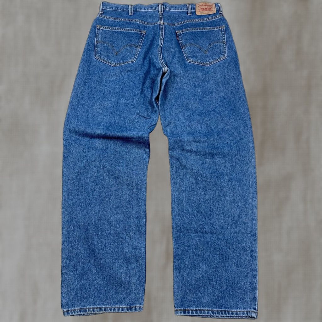 Levi's VINTAGE Levi's 550 Jeans Men 38x34 Relaxed Fit Straight Leg Blue 90s Mens Regular Denim 5-Pocket Design Baggy VTG Y2K Size US 38 / EU 54 - 1 Thumbnail