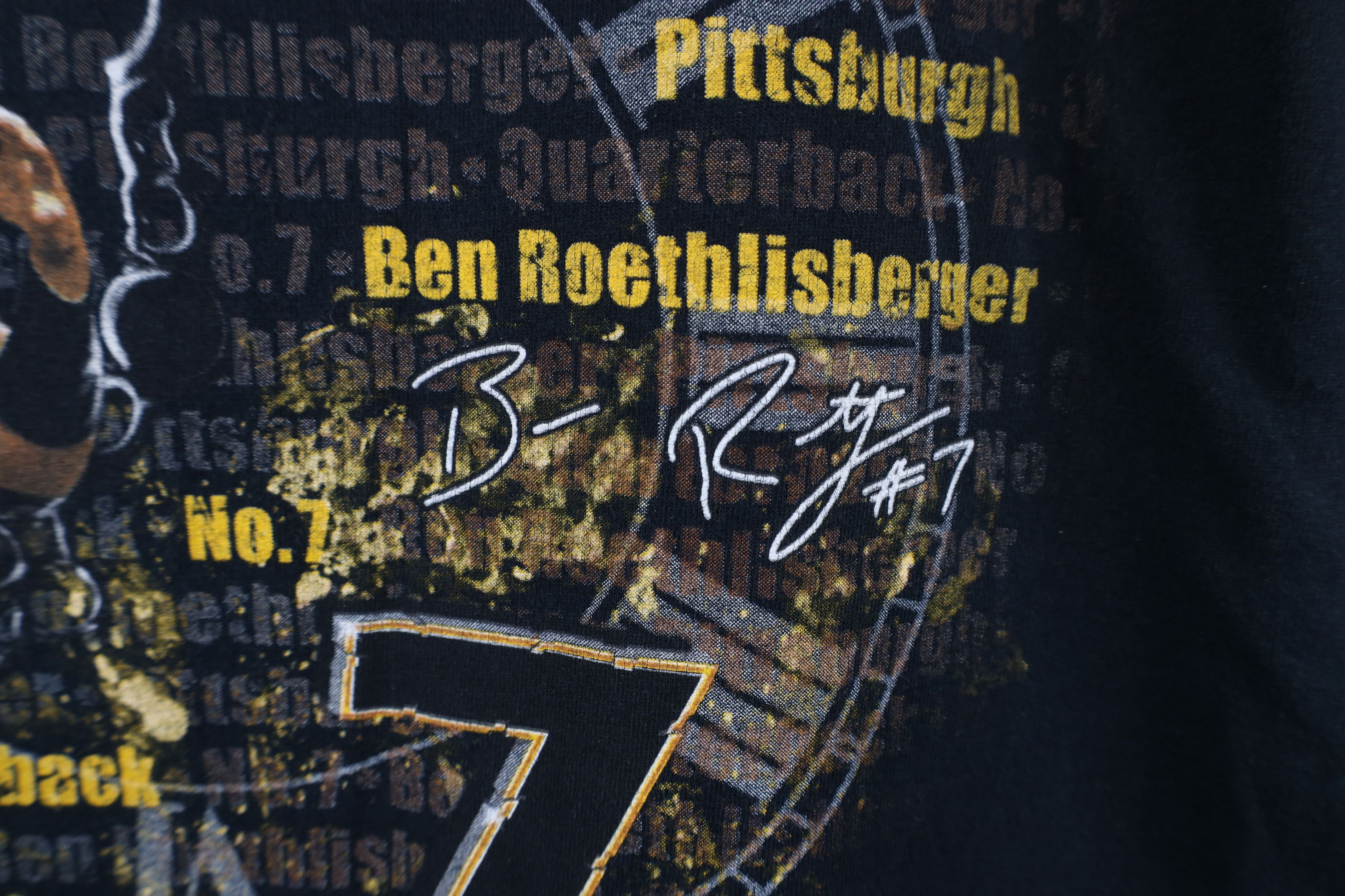 Vintage Vintage Y2K Ben Roethlisberger Pittsburgh Steelers T-Shirt Size US L / EU 52-54 / 3 - 5 Thumbnail
