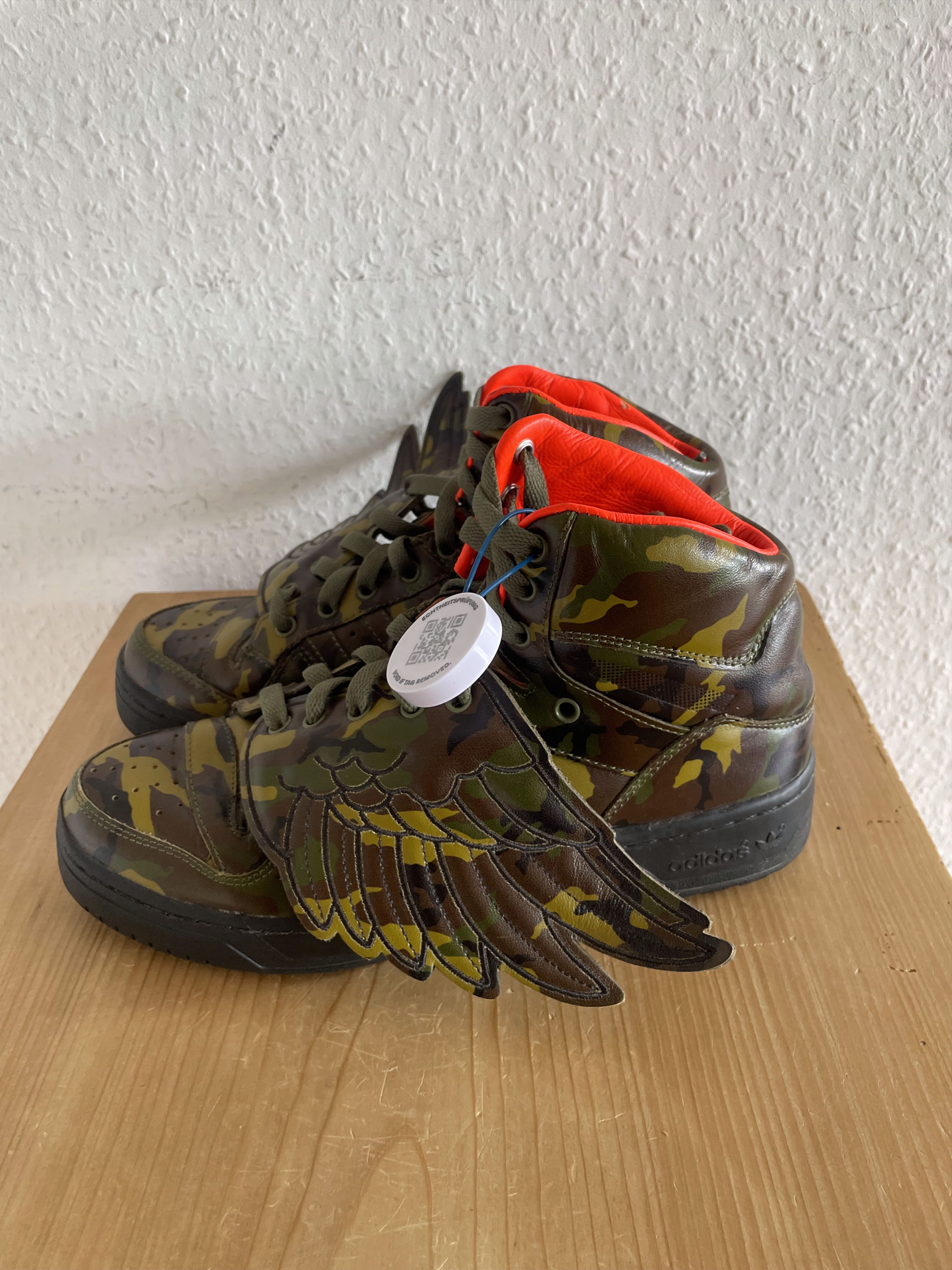 Adidas × Jeremy Scott Wings 1.0 Camo Leather Size US 7 / EU 40 - 2 Thumbnail