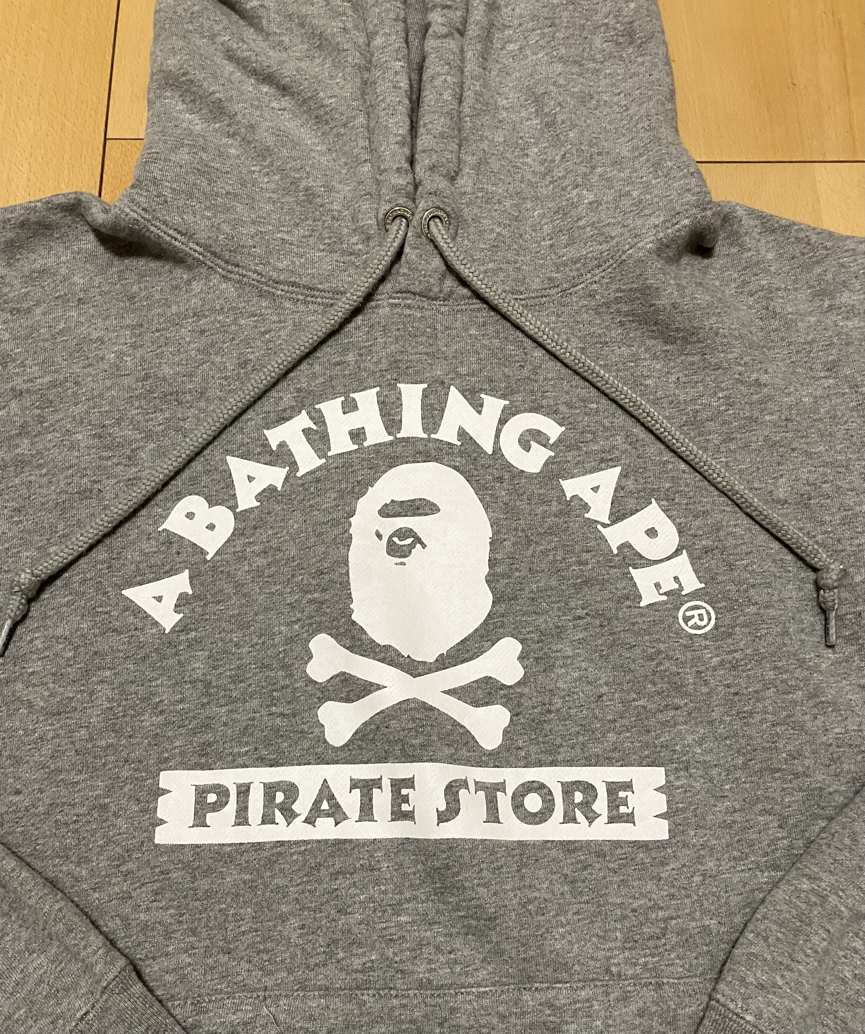 Bape Bape Gray Pirate Store Pullover Hoodie Size US XL / EU 56 / 4 - 2 Thumbnail