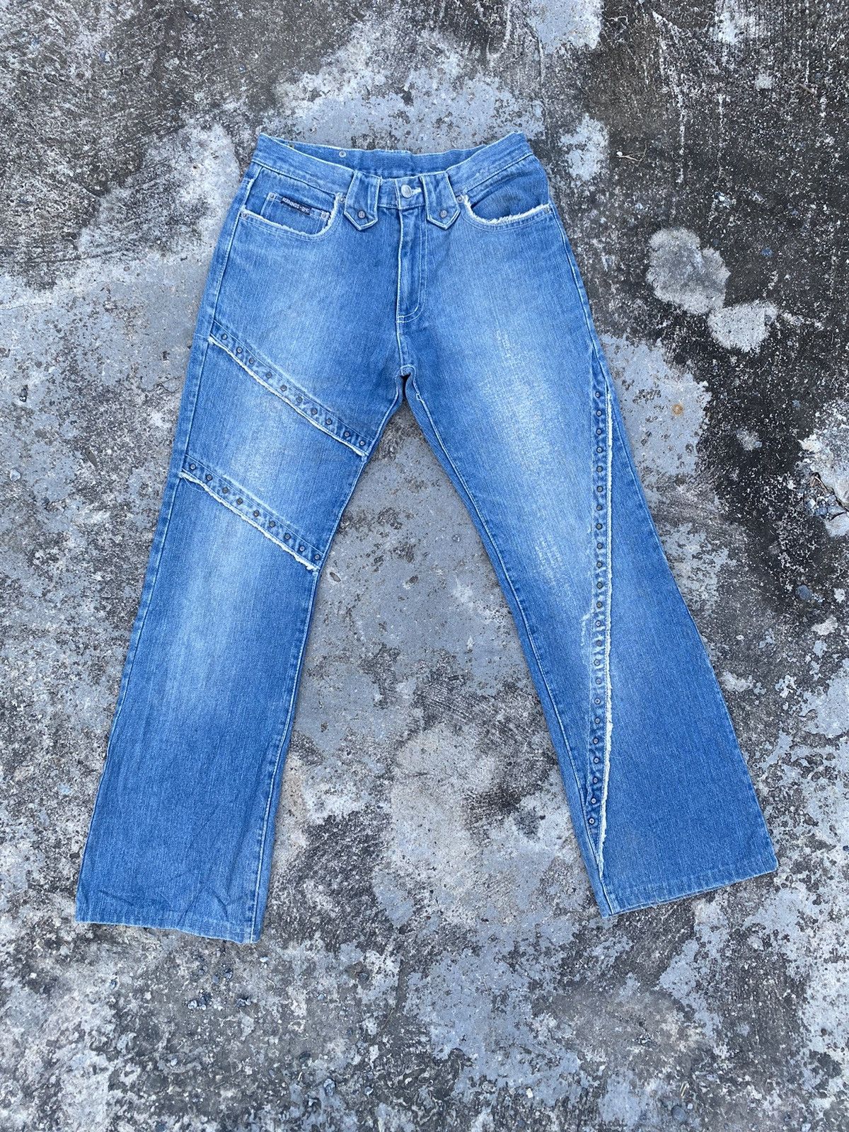 Japanese Brand BerningSho Studded Bootcut Jeans Size US 29 - 1 Thumbnail