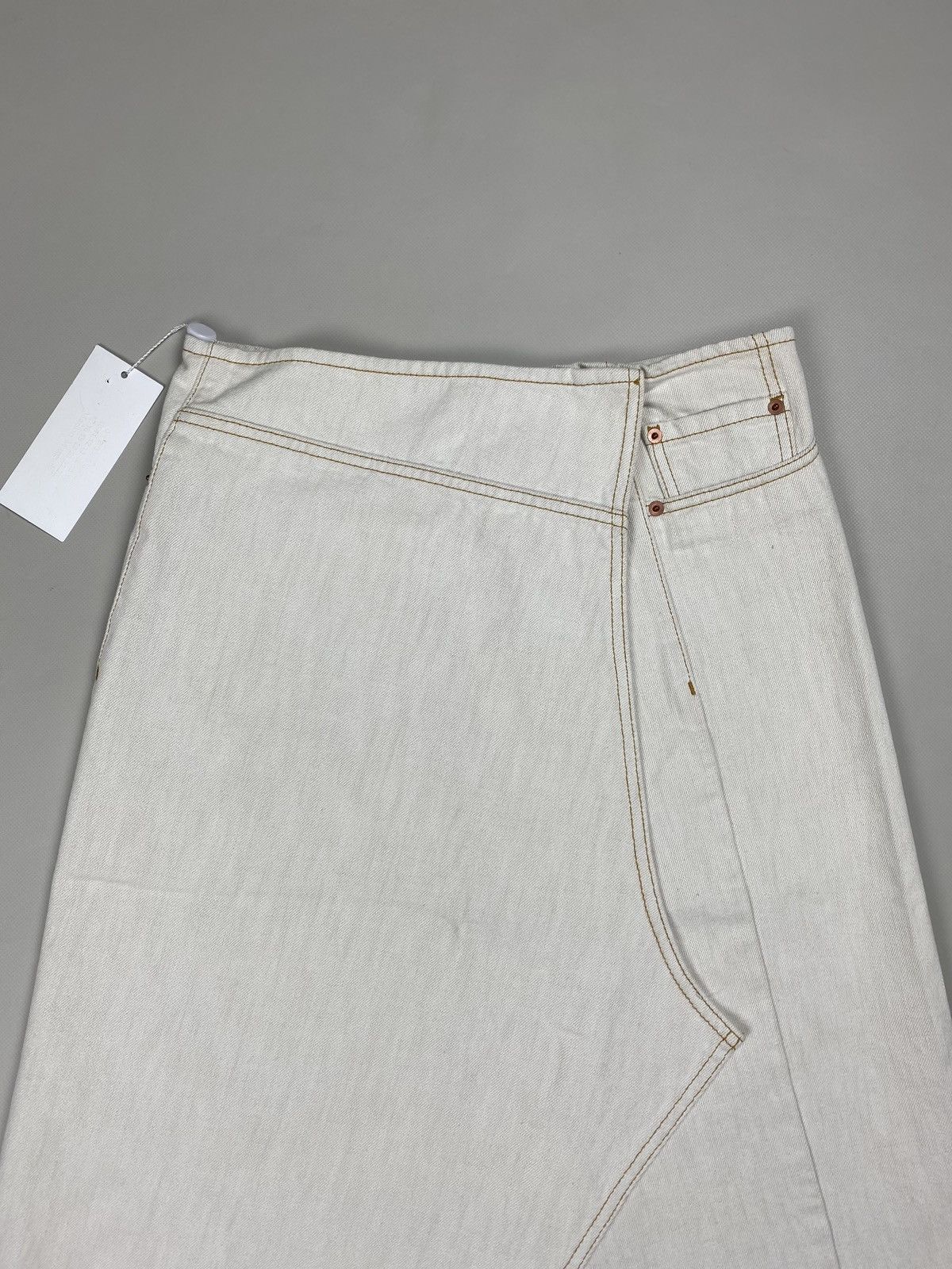 Maison Margiela BNWT! Maison Margiela ladies denim wrap midi skirt size 38 Size 26" / US 2 / IT 38 - 7 Thumbnail