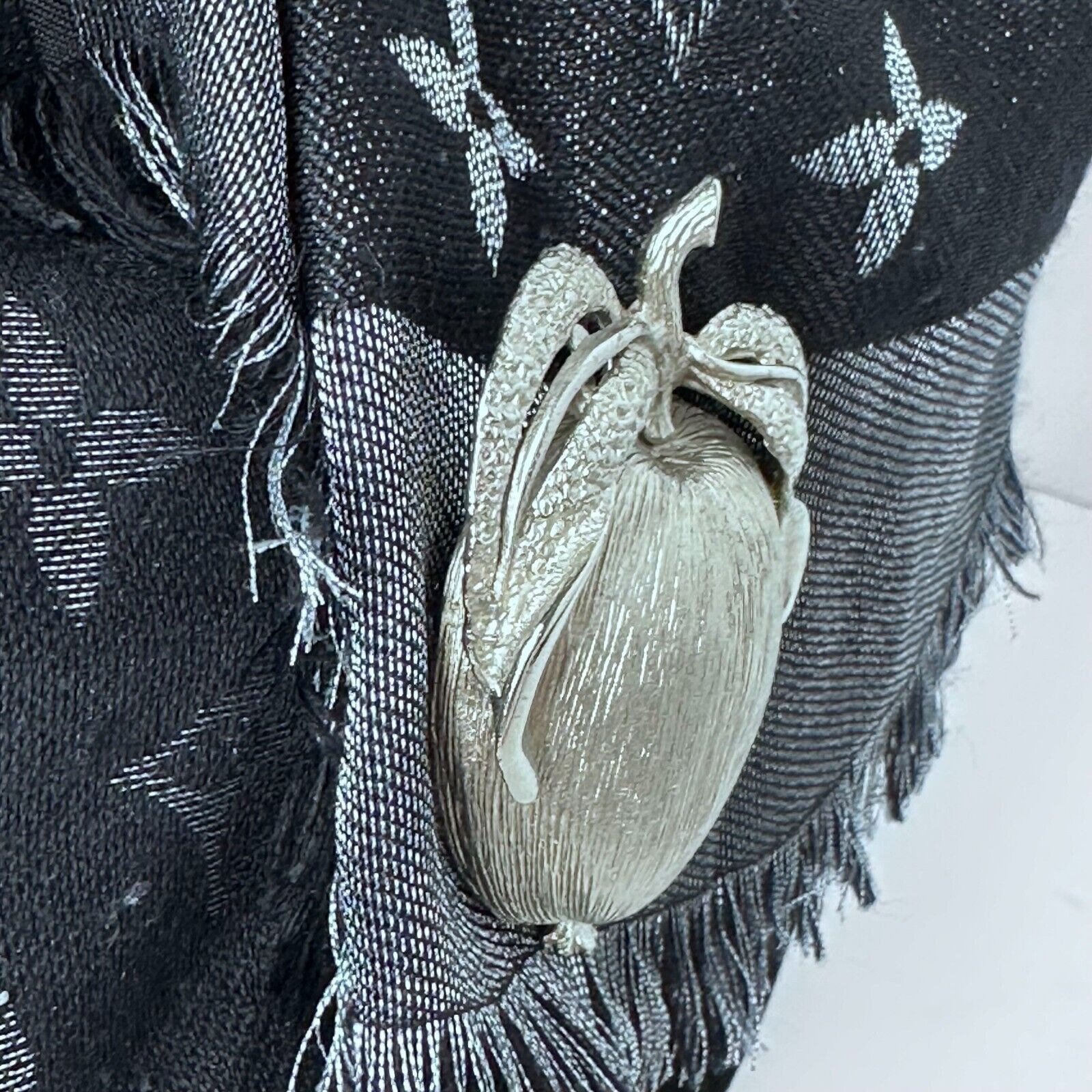 Other Sarah Coventry Vintage Silver Tone Apple Delight Brooch Pin Size ONE SIZE - 9 Thumbnail
