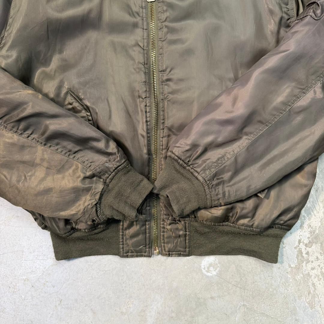Vintage Vintage Military MA-1 Reversible Bomber Flyer Jacket BoxyFit Size US M / EU 48-50 / 2 - 6 Thumbnail