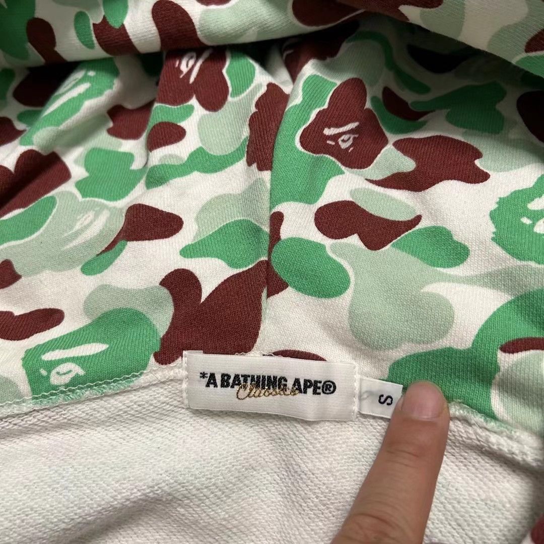 Bape LIMITED COLOR CAMO SHARK FULL ZIP HOODIE Size US S / EU 44-46 / 1 - 6 Thumbnail