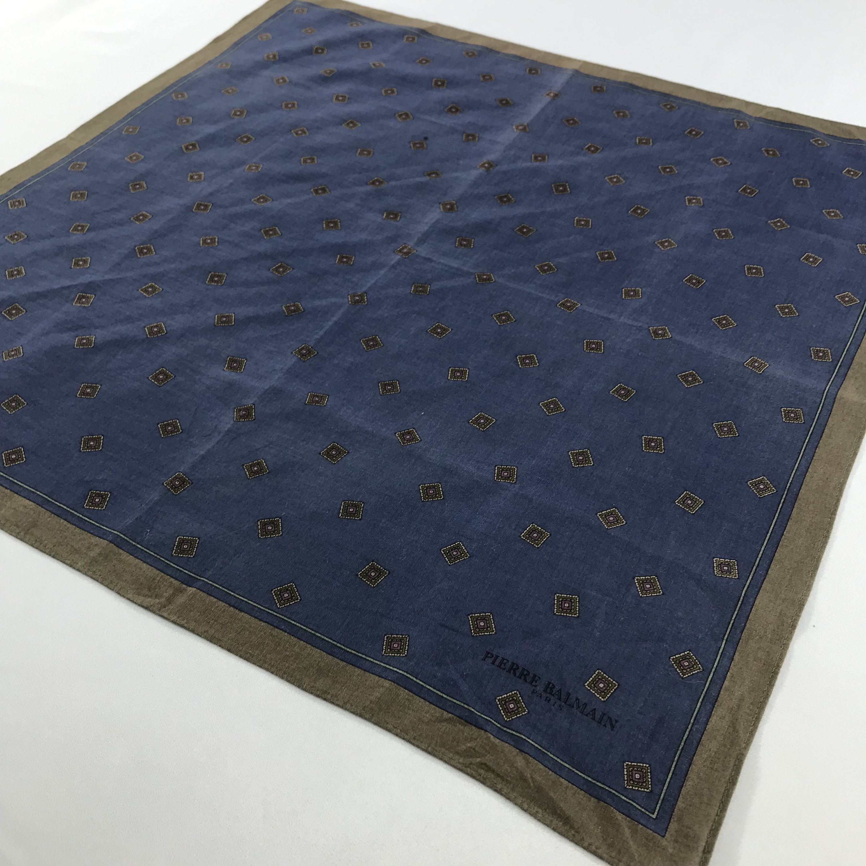 Pierre Balmain × Vintage Pierre Balmain Bandana / Handkerchief / Neckerchief - S2427 Size ONE SIZE - 2 Thumbnail