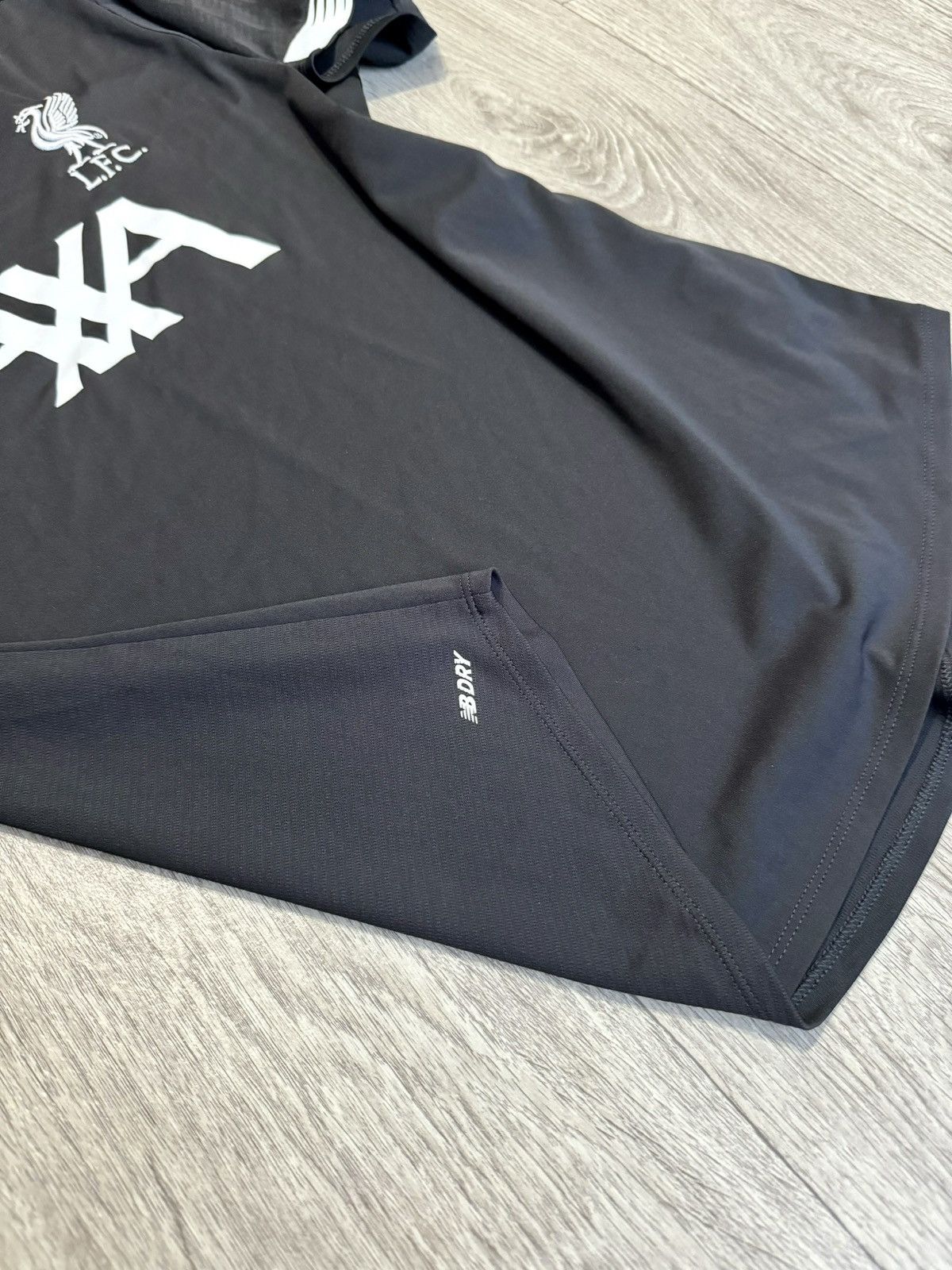Other 🔷New Balance Liverpool 2019/20 Soccer jersey🔷 Size US L / EU 52-54 / 3 - 6 Thumbnail