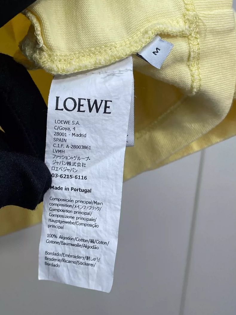Loewe LOEWE Light yellow short-sleeved T-shirt Size M / US 6-8 / IT 42-44 - 6 Thumbnail