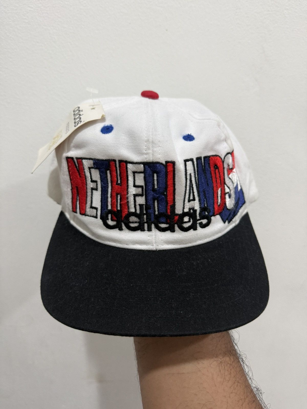 Adidas 90’s NOS Adidas Natherlands Snapback Size ONE SIZE - 2 Thumbnail