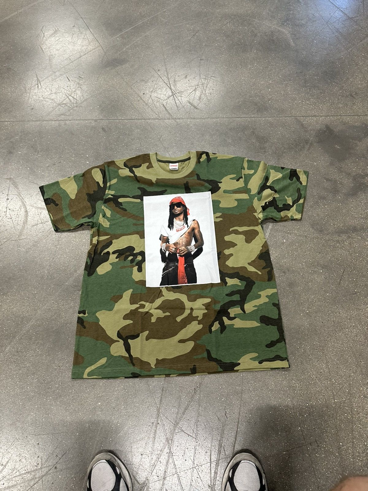 トップス supreme Playboi Carti Tee Woodland Camo T-Shirt Supreme Playboi Carti Tee Woodland Camo