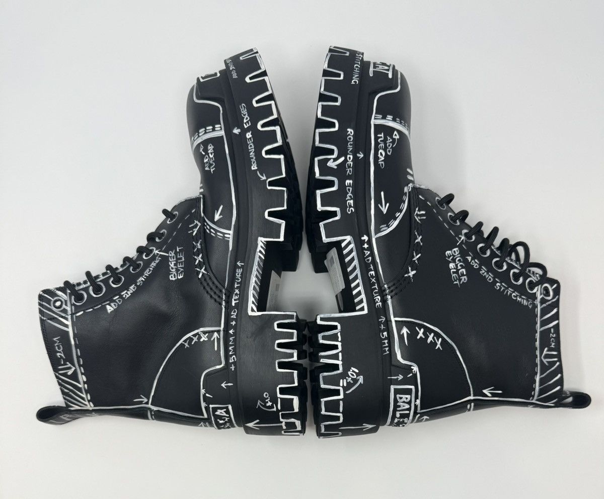 Balenciaga Balenciaga Strike Lace Up Graffiti Boots Size US 9 / EU 42 - 3 Thumbnail