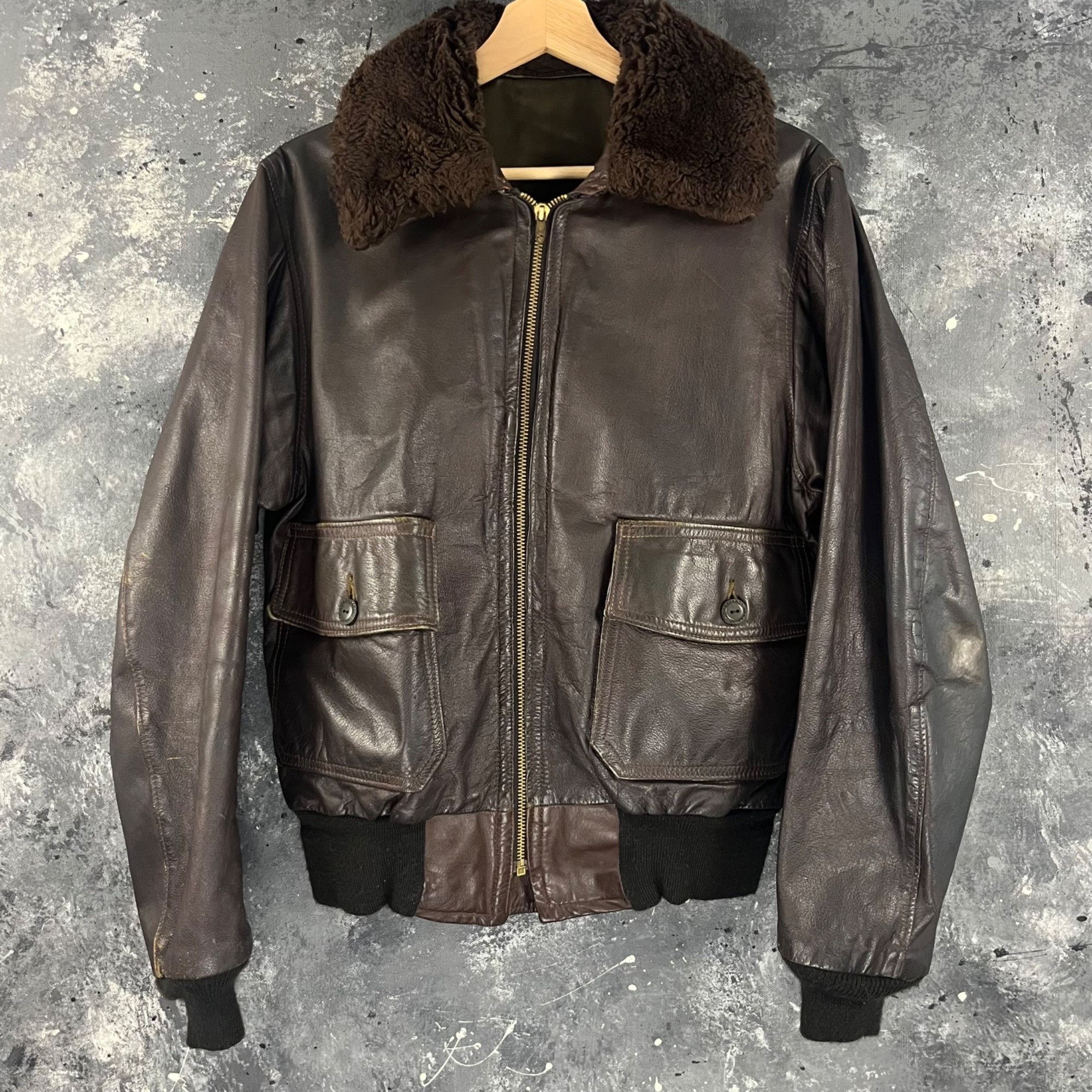 Vintage Vintage 60’s G-1 Military leather jacket Size US M / EU 48-50 / 2 - 1 Thumbnail