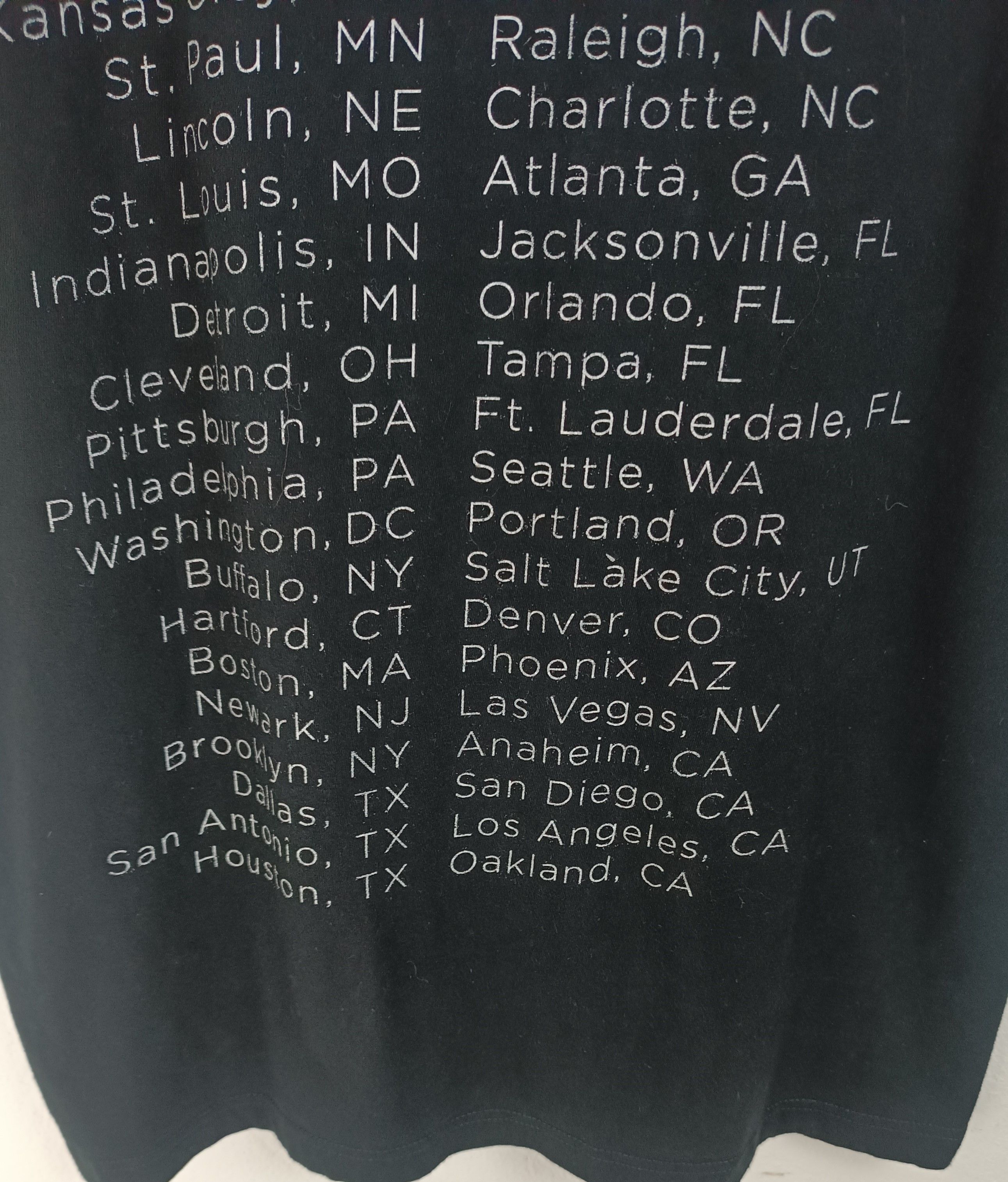 Vintage VINTAGE 2013 MICHAEL BUBLE WORLD TOUR TWAIN SINATRA ELVIS Size US M / EU 48-50 / 2 - 12 Thumbnail