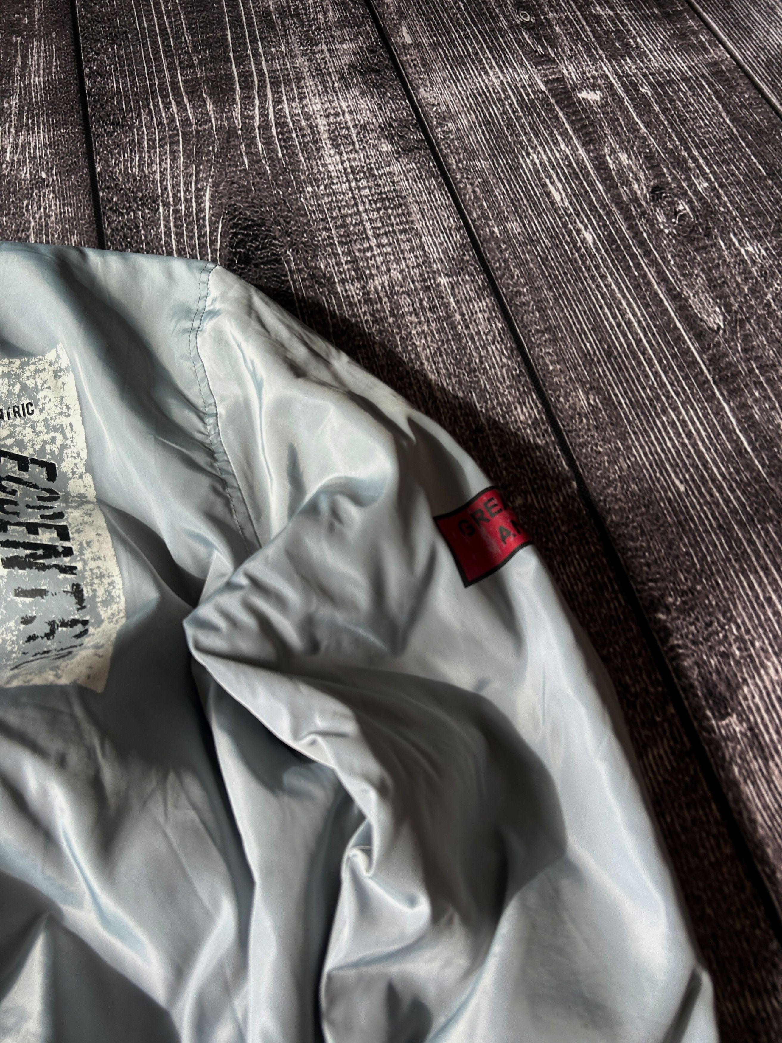 Japanese Brand Light Gray Bomber Jacket Minimal Zip Up Streetwear Outerwear Size US L / EU 52-54 / 3 - 9 Thumbnail